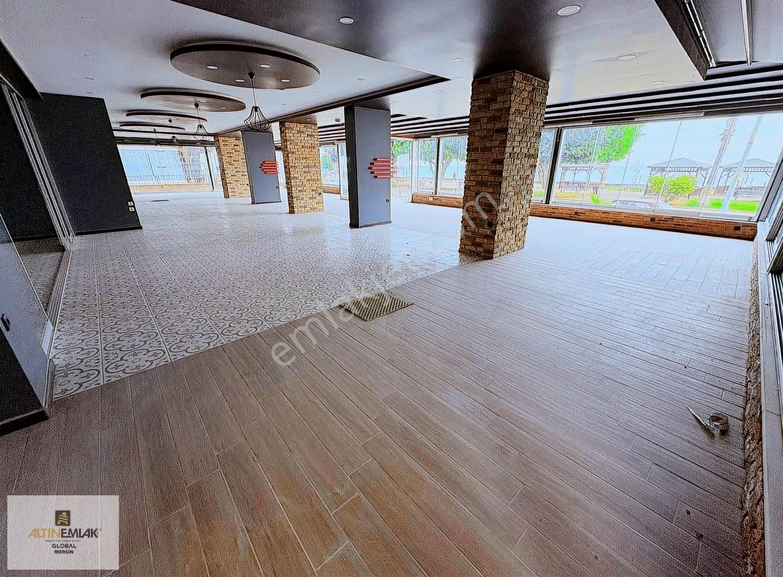 Altın Emlak'tn Sahile Sıfır Kurumsala Kiralık Geniş Dükkan - Görsel 9