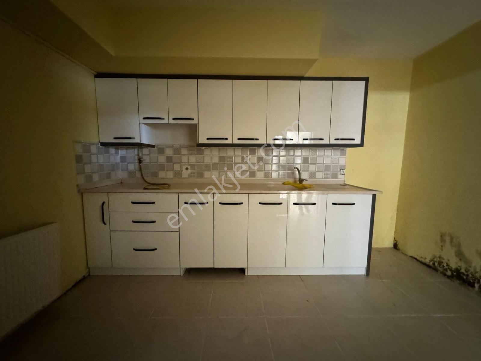 Dedeman'ın Karşı Sokağında Site İçinde 2+1 Zemin Kat Ful Bakımlı - Görsel 18