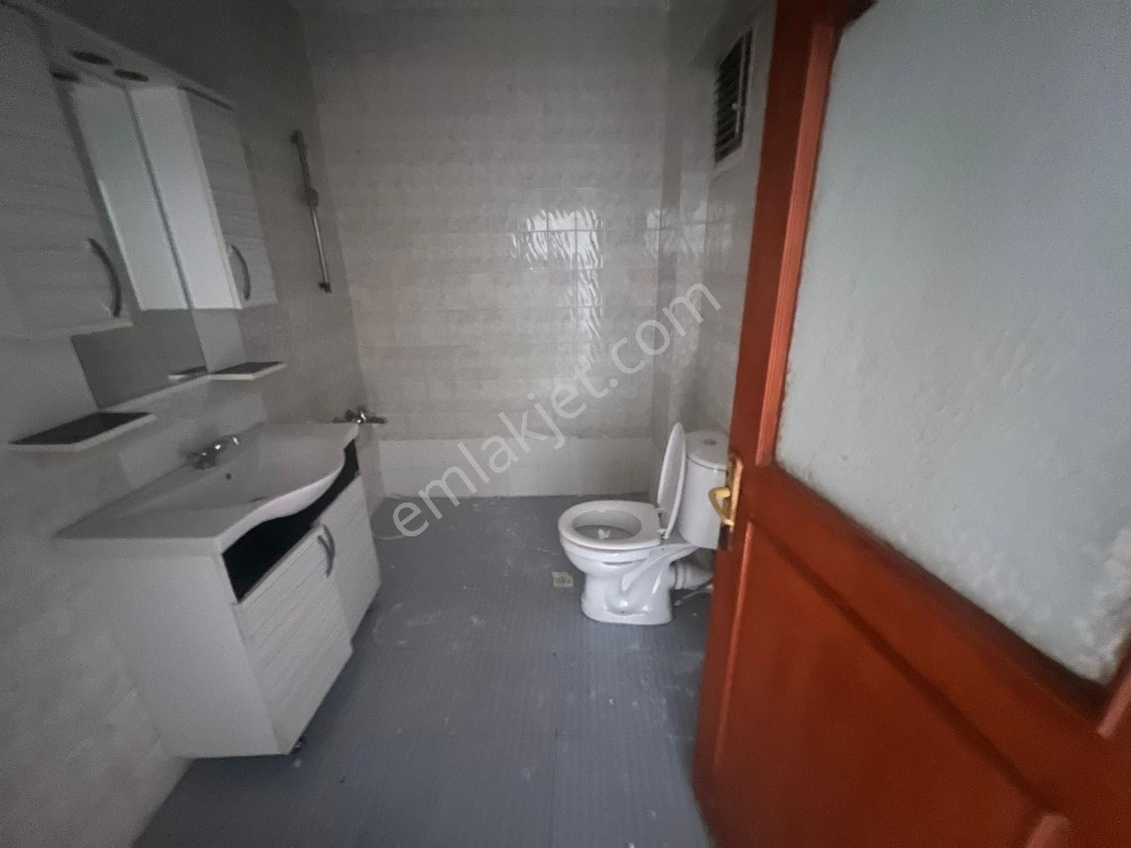 İsa Gayrimenkulden Kiralık 90 M2 Geniş Kullanışlı 4.kat - Görsel 4
