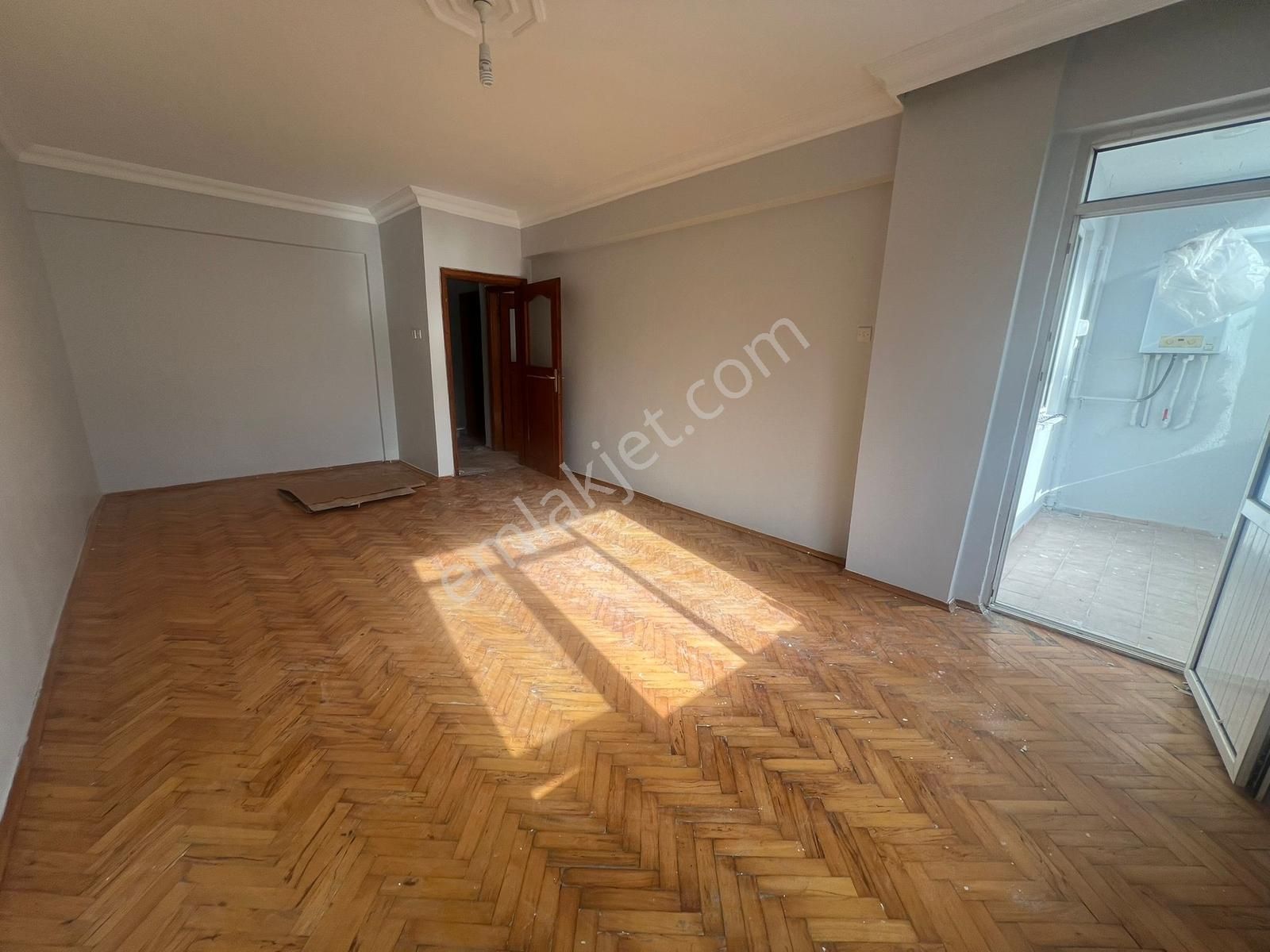 İsa Gayrimenkulden Kiralık 90 M2 Geniş Kullanışlı 4.kat - Görsel 7