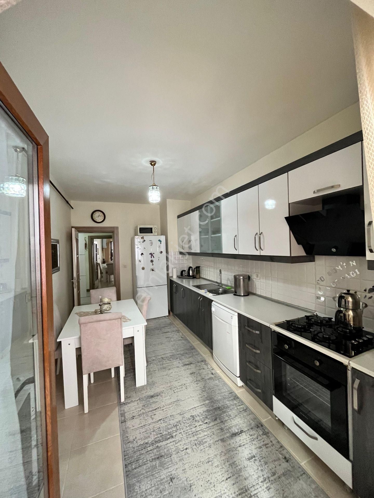 Sincan Saraycık Toki'de 3+1 Bağımsız Ebeveyn B. Asansörlü Yapılı Satılık Daire