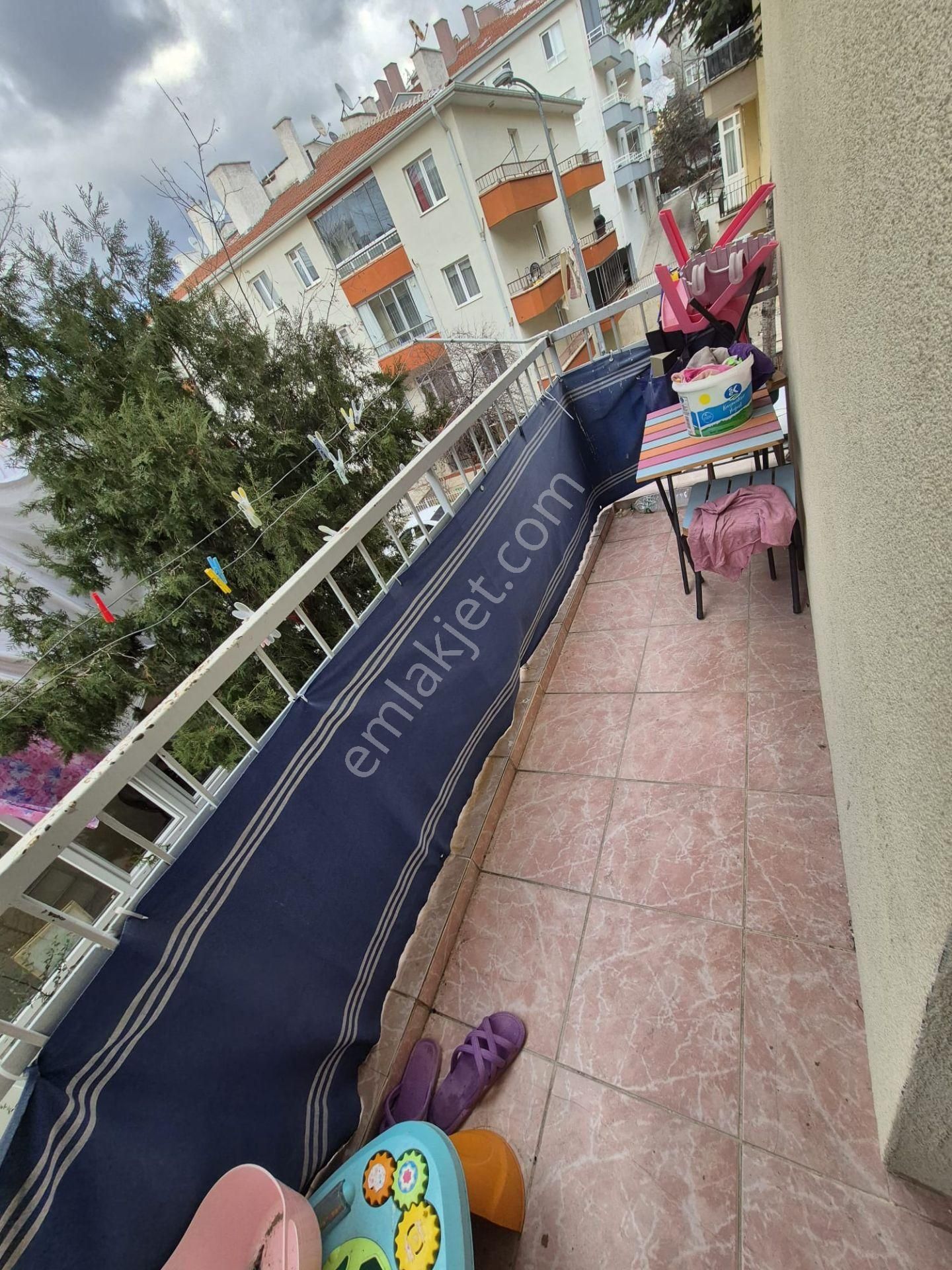 *** Öveçler Narlı Sokak 3+1 Yapılı Satılık *** - Görsel 7