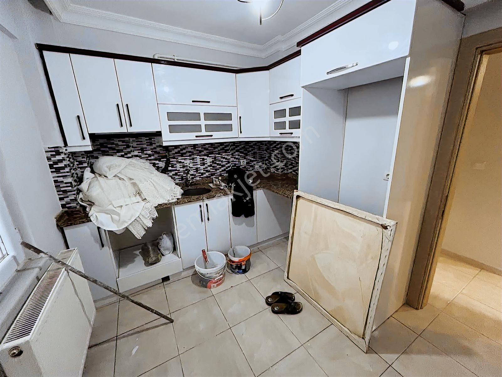 |osmanlı|devlet Hastahanesi Yanında Balkonlu Kiralık 2+1 - Görsel 3