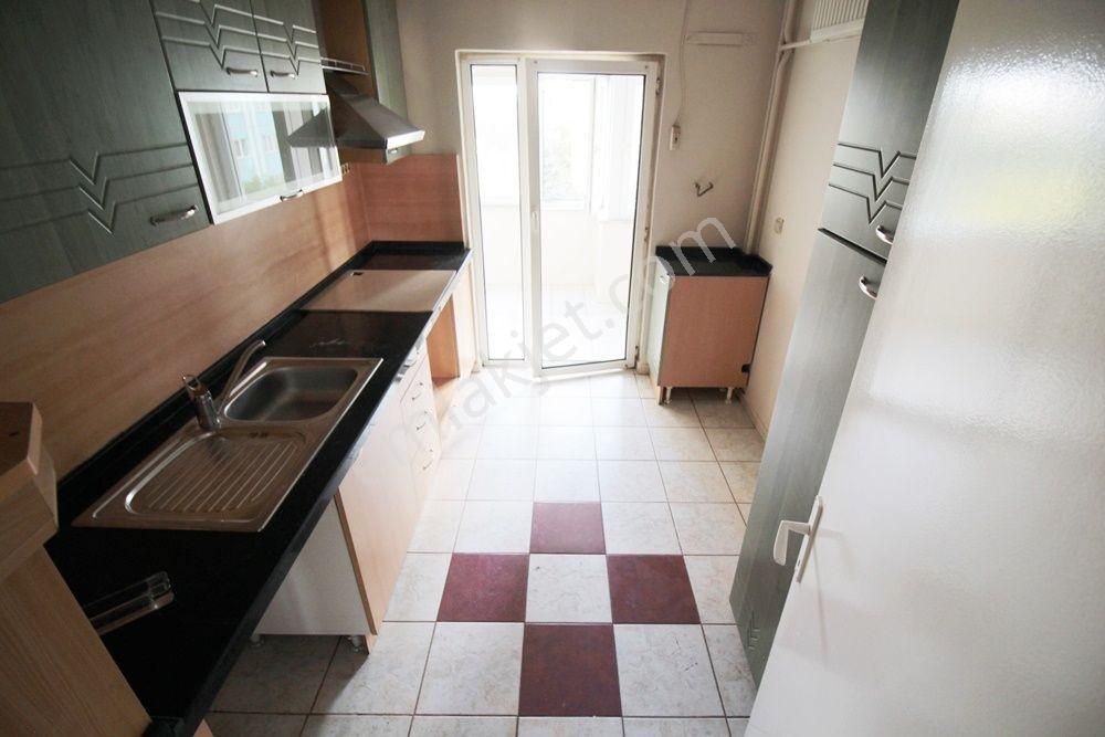 Çorlu Emlak Konutları | B Tipi Blok | Kiracılı | 135 M² 3+1 Satılık Daire - Görsel 3