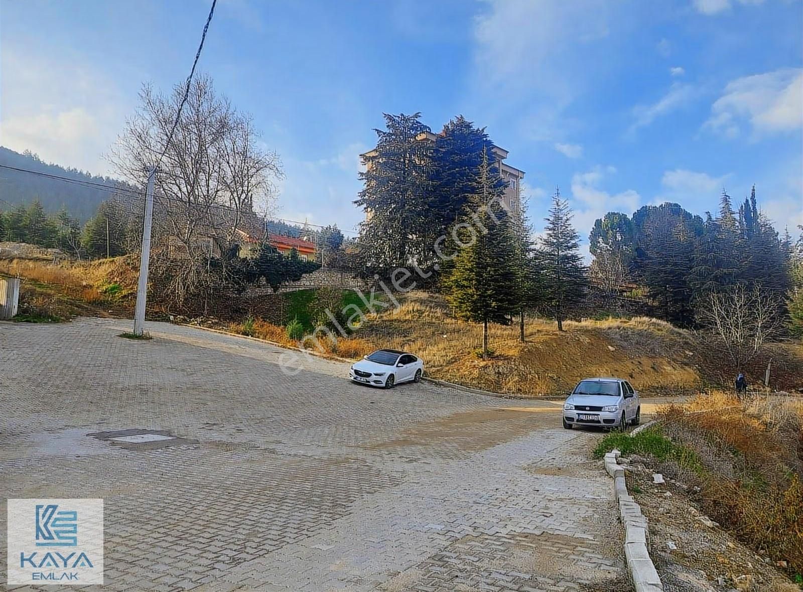 Acıpayam Bademkent Üzerinde Satılık Arsa - Görsel 4