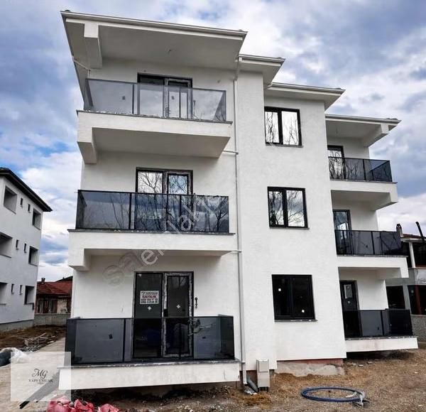 Mg Emlaktan Modern Tasarımlı 1+1 Daire - Görsel 6