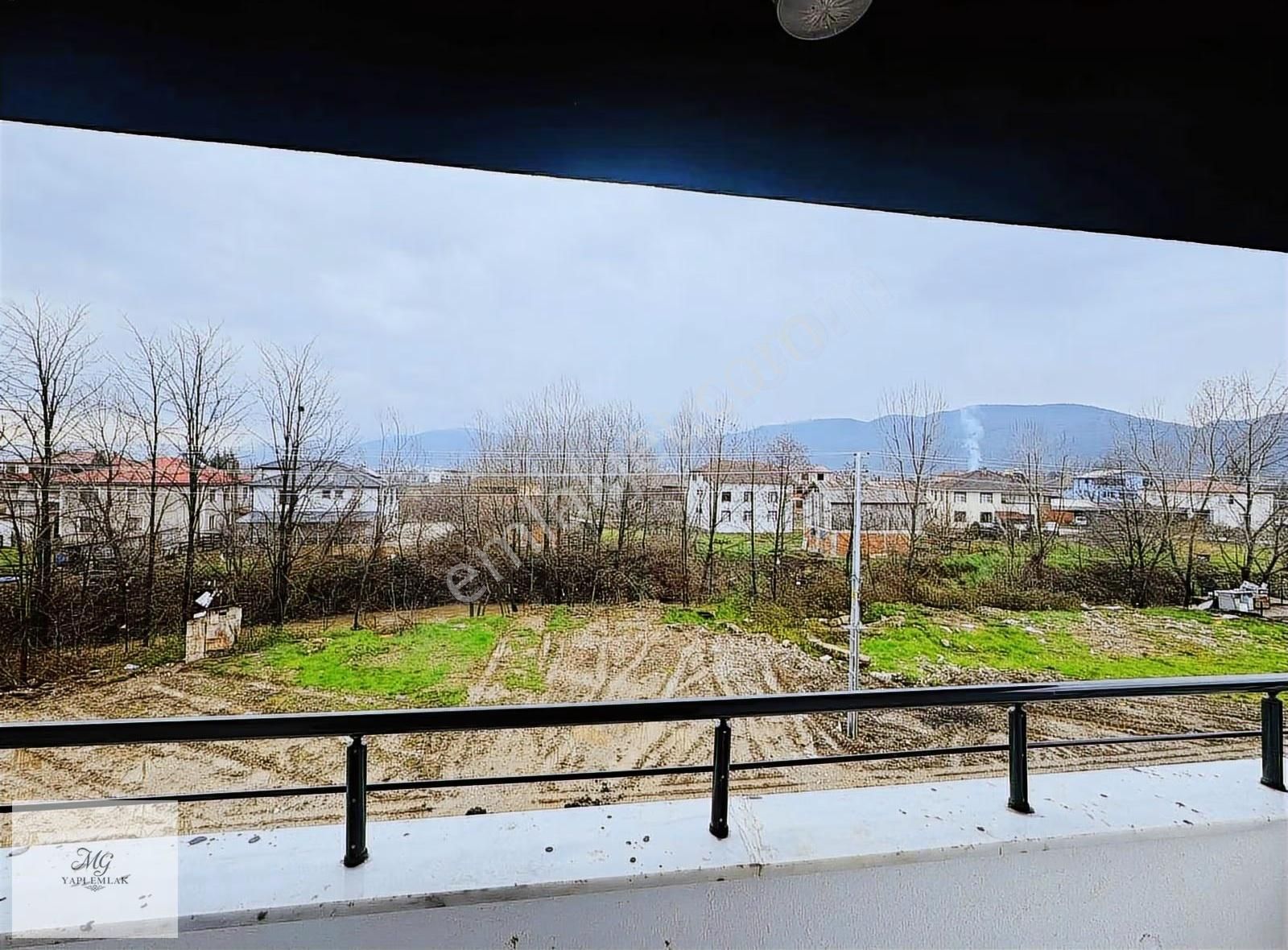 Mg Emlaktan 1+1 Daire Eşyalı Koridorlu - Görsel 7