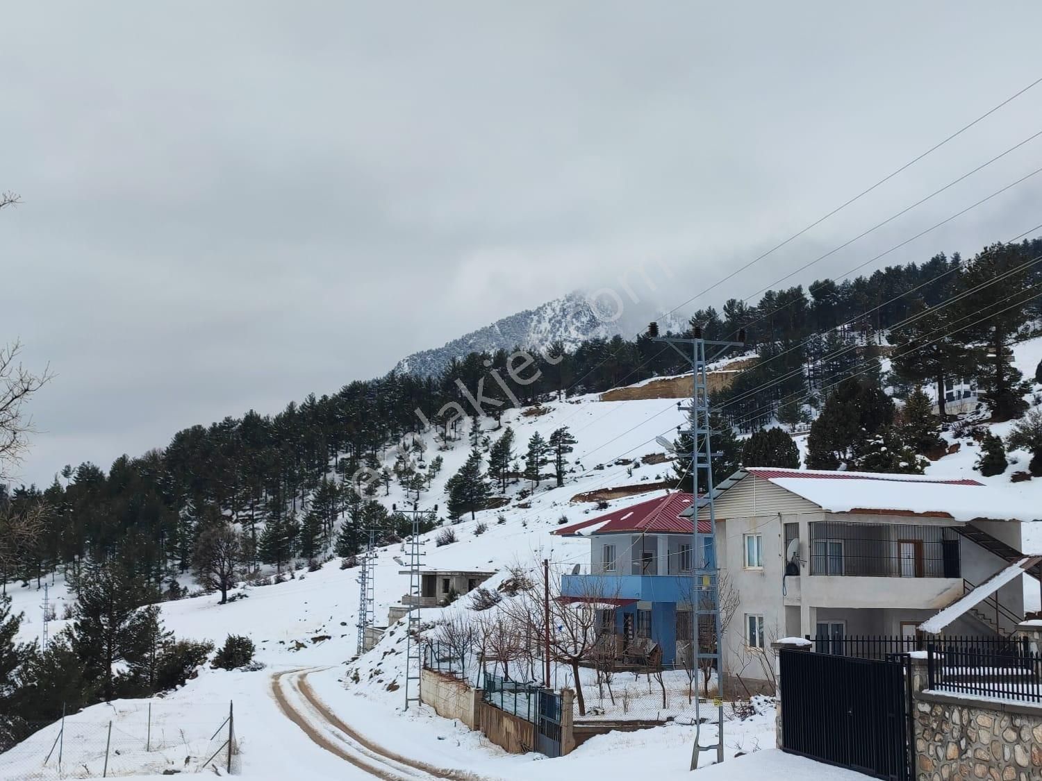 Kar Emlaktan Yenikonacık Bozkırlı Mevkiinde Projeli 400 M2 Satılık Arsa - Görsel 21