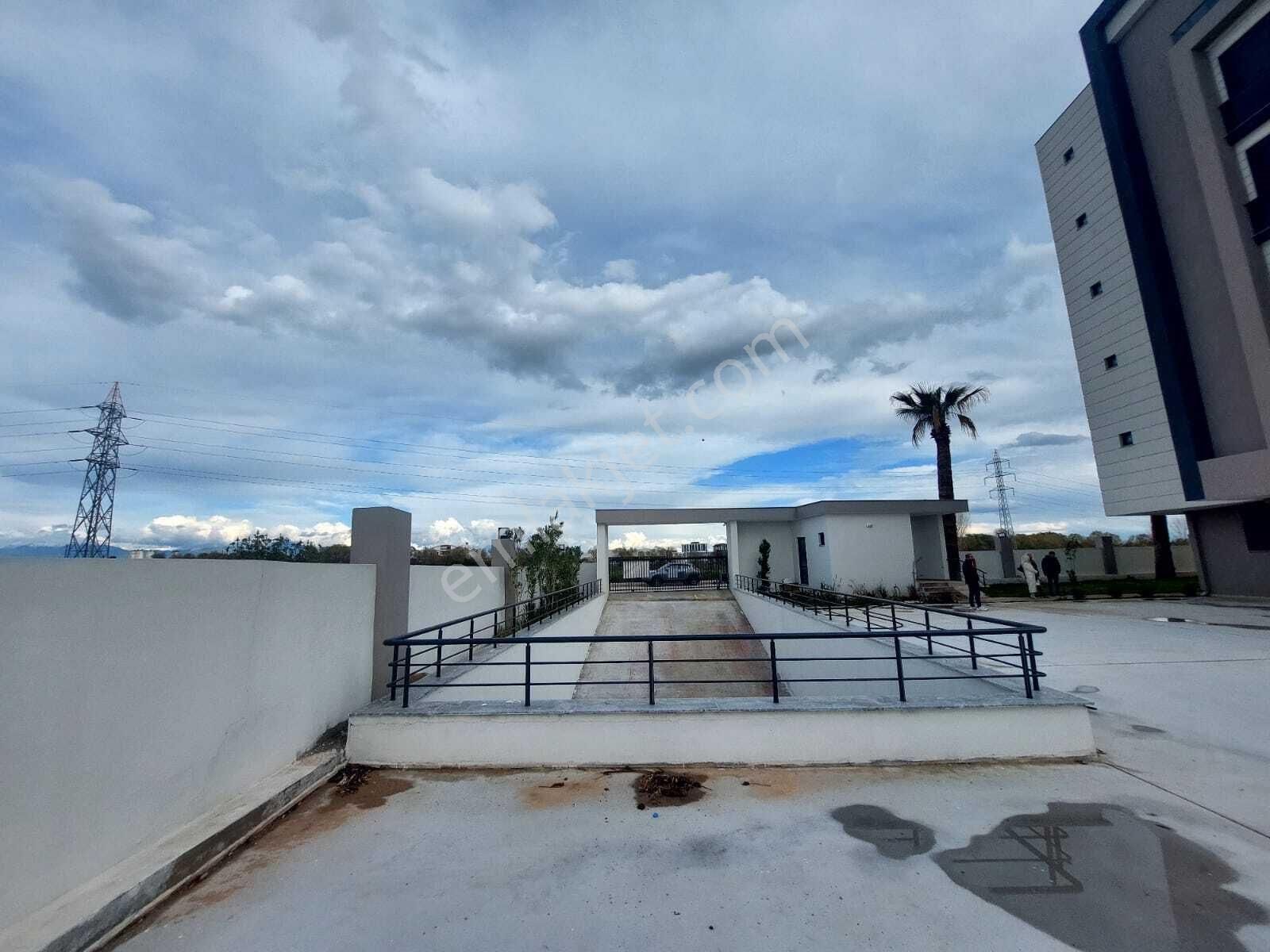 Kepez Göksu’da Sıfır Lüks 2+1 | 5. Kat | Havuz | Kapalı Otopark - Görsel 4