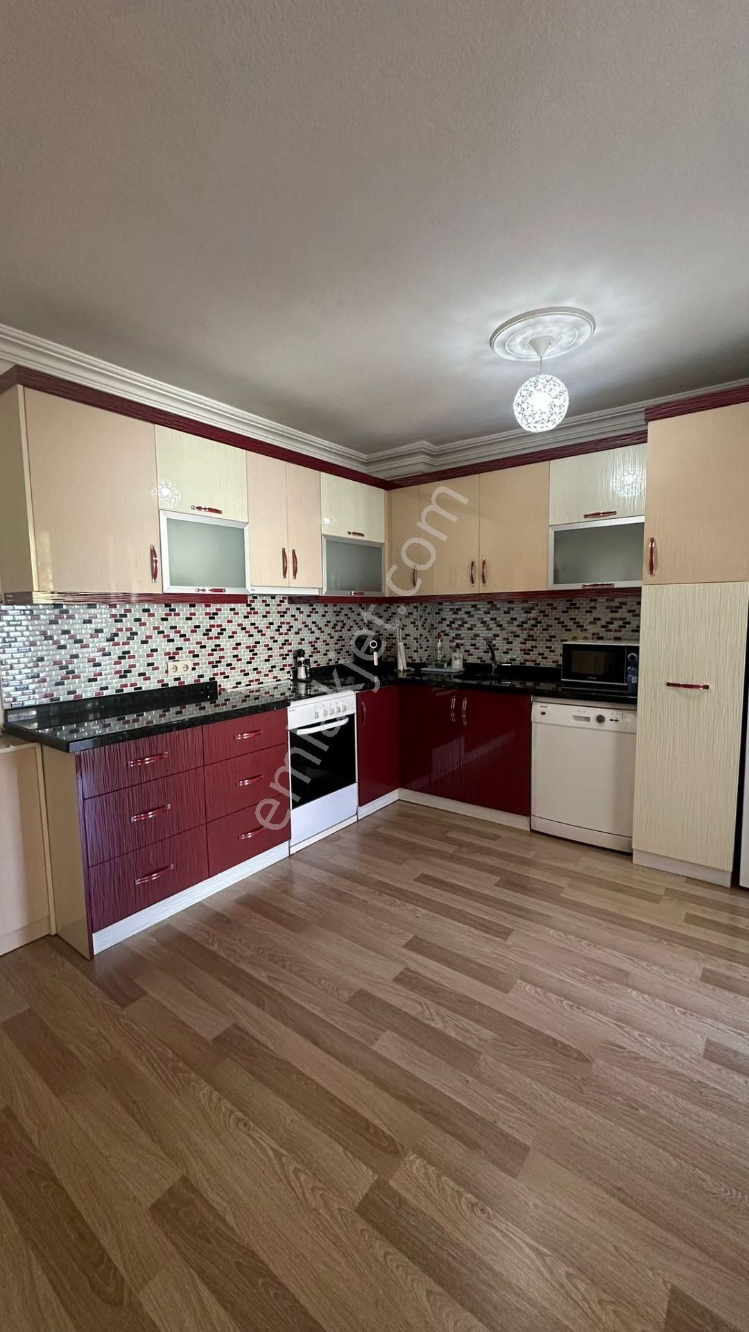 Alanya Güllerpınarı Mahallesi 2+1 Eşyalı Daire - Görsel 33