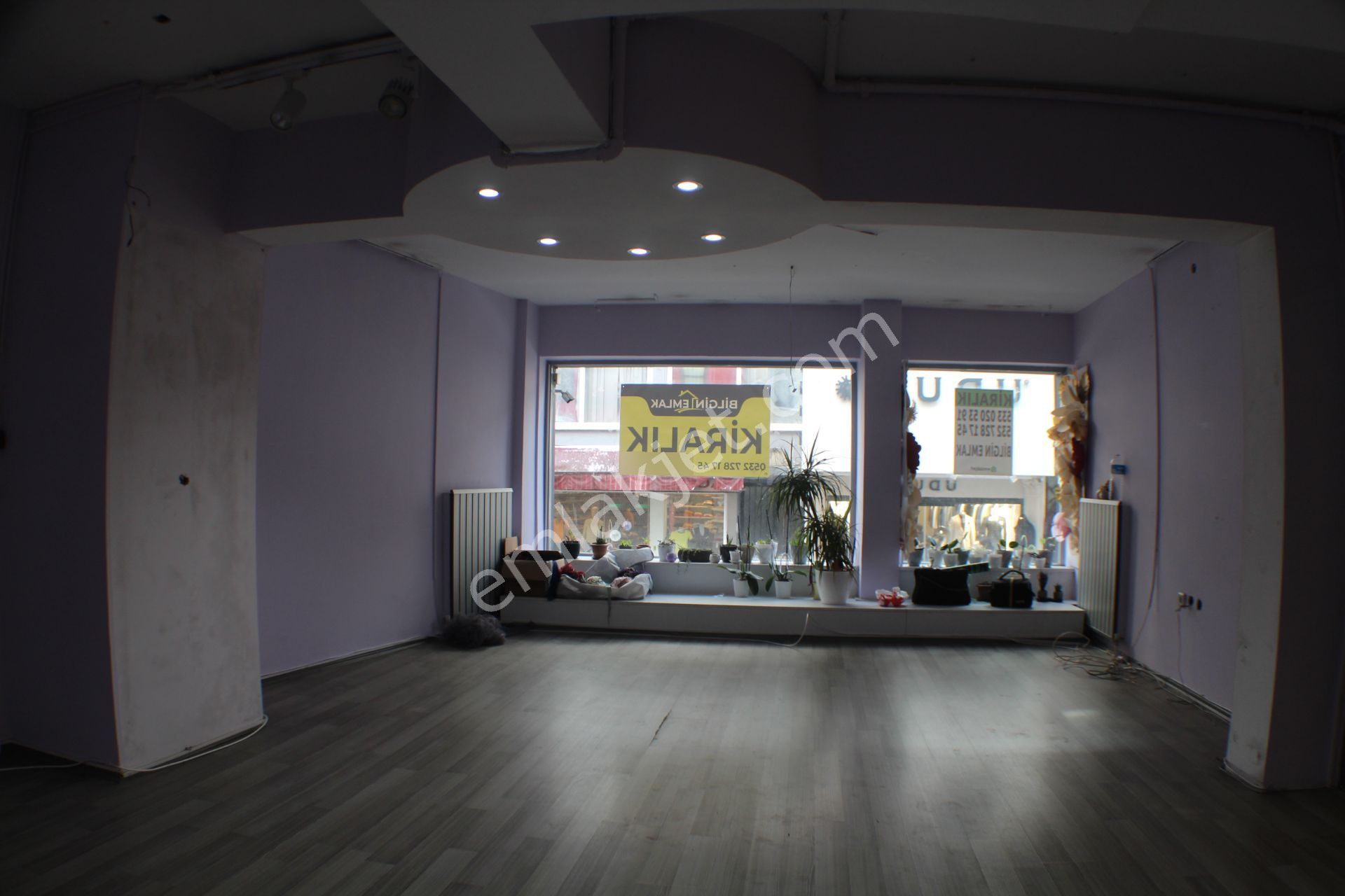 Bursa Osmangazi Nalbantoğlu Çarşısında Kiralık İş Yeri