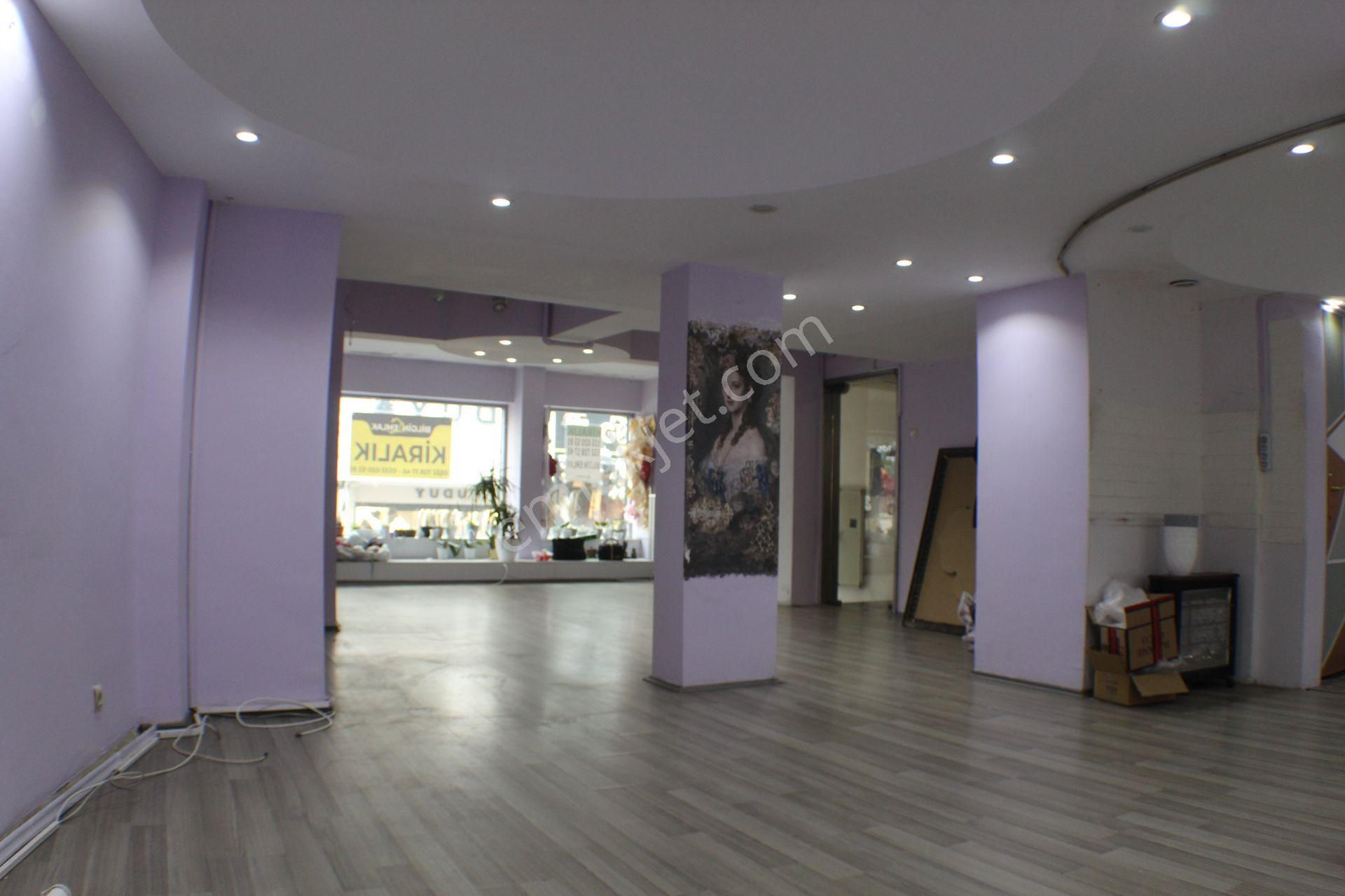 Bursa Osmangazi Nalbantoğlu Çarşısında Kiralık İş Yeri - Görsel 4