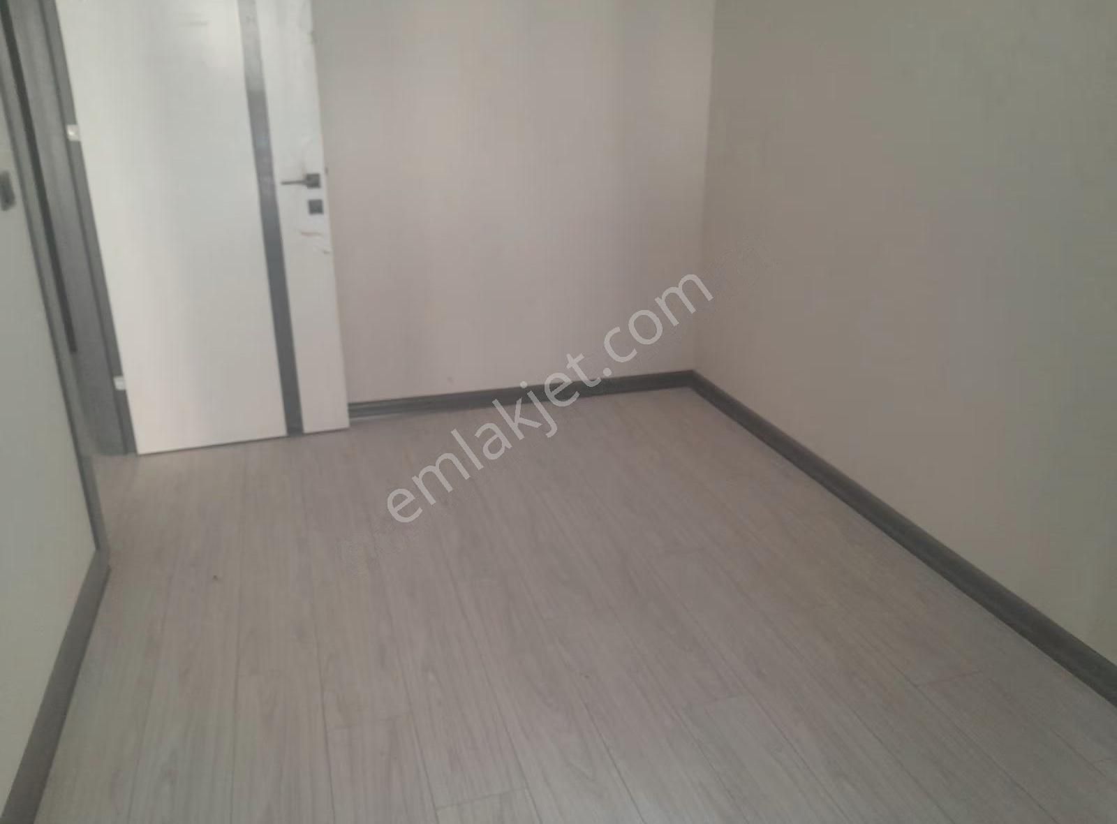 Girne Caddesineden Girişli - Görsel 4