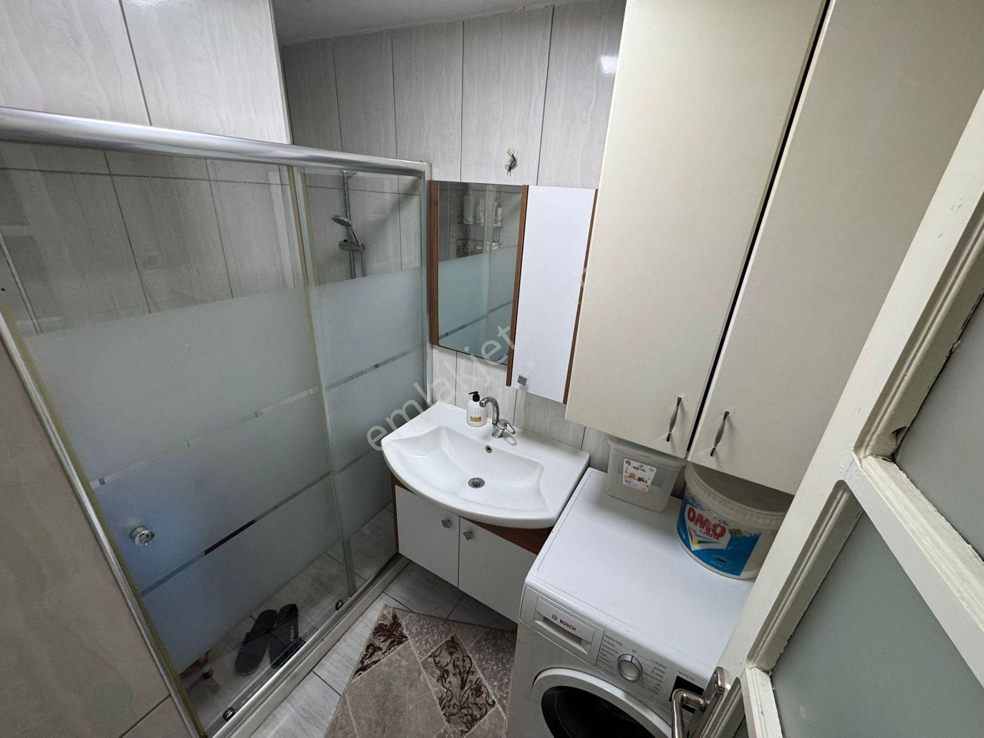 Yunus Emre Cad. Yakını Öney Sokak'da Giriş Kat Ön Cephe 2+1 - Görsel 11