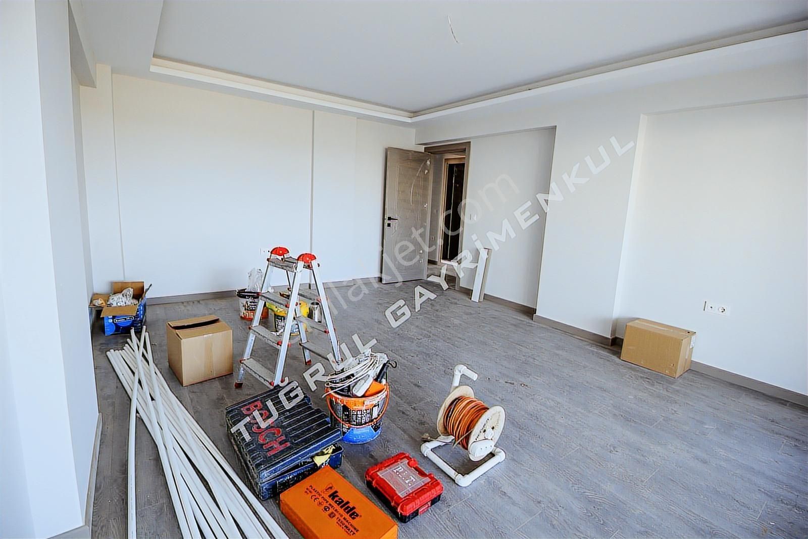 Akçalarda Satılık 2+1 Arakat Asansörlü - Görsel 14