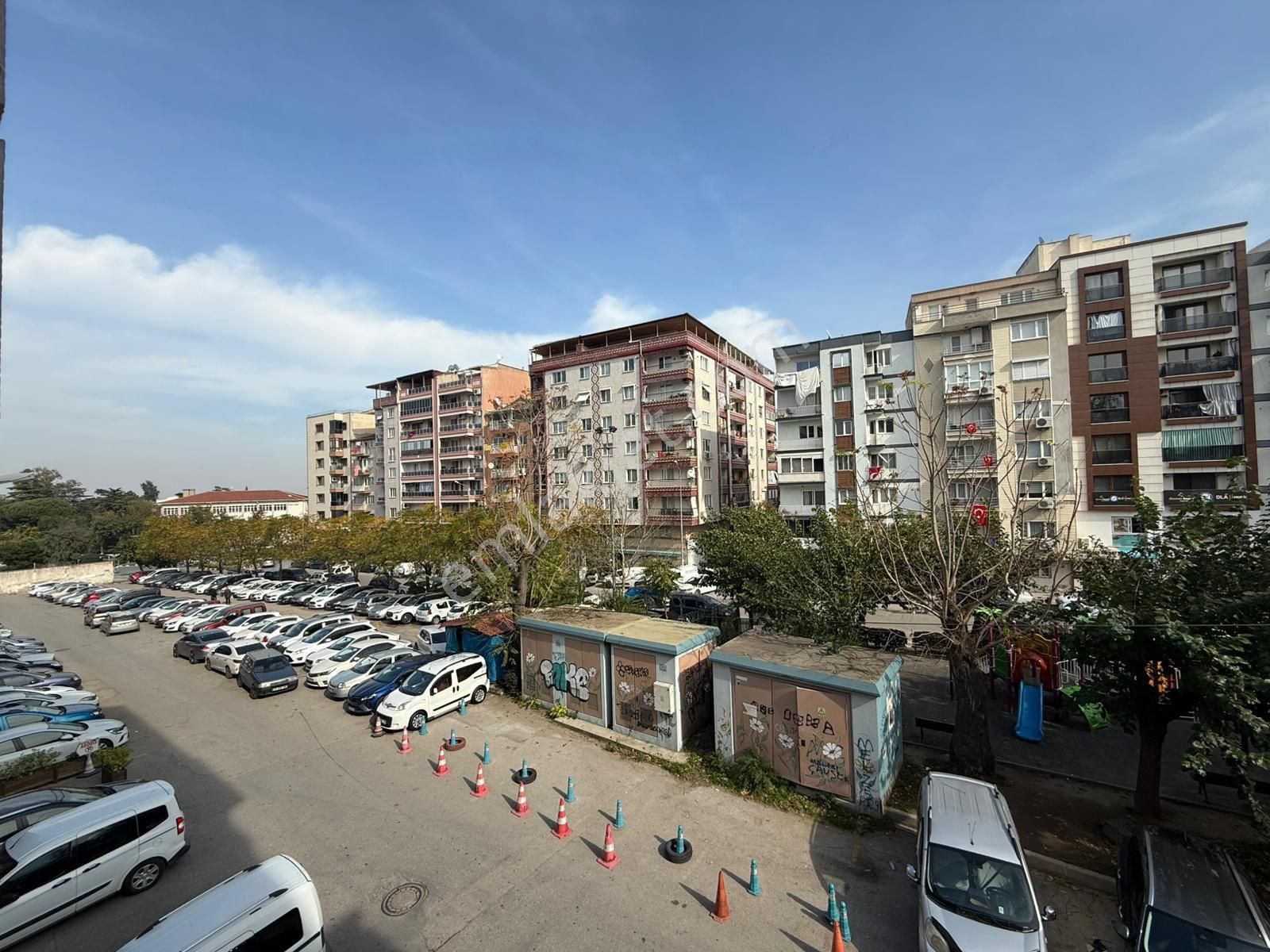 Sakarya Mahallesinde 12 Yaşında 3+1 Asansörlü Ara Kat - Görsel 17