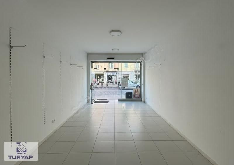 Güllük Caddesi'ne Full Cephe Emsalsiz Yatırımlık 320 M2 Dükkan - Görsel 22