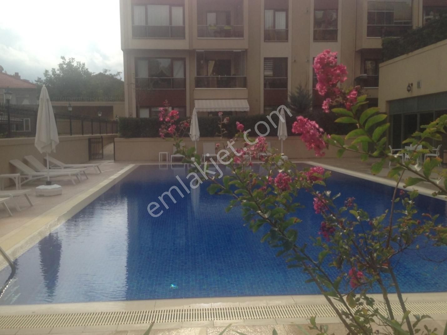 Remax Anı 'dan Kandilli Aktaş Boğaziçi 'nde 2+1 Satılık Daire