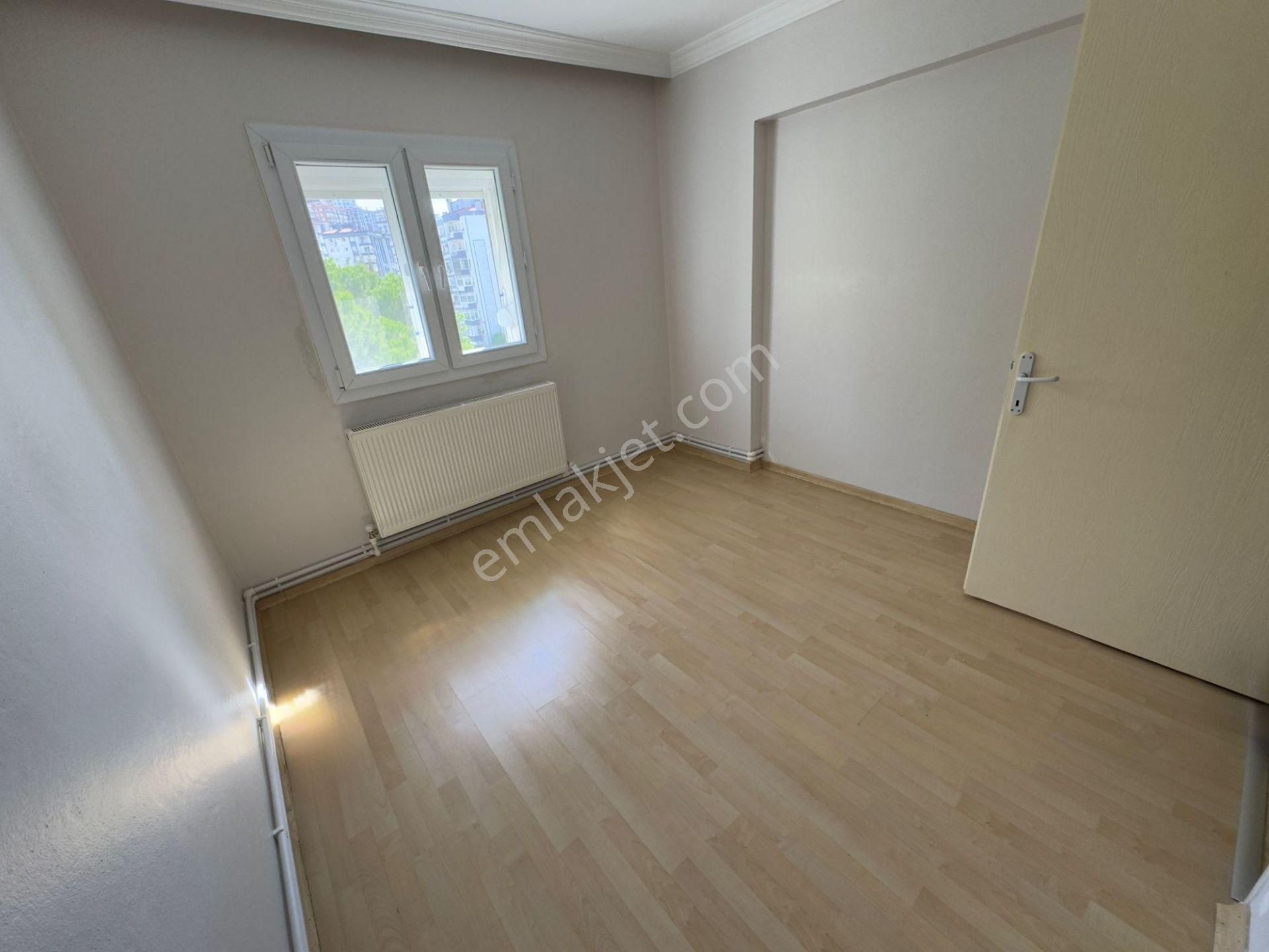 Çiğli Evka-5'te Kiralık Site İçerisinde 2+1 Daire - Görsel 24