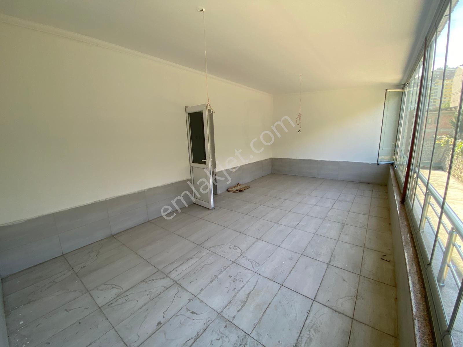 Trabzon Yalıncak'ta Kiralık 4+1 Daire - Görsel 10