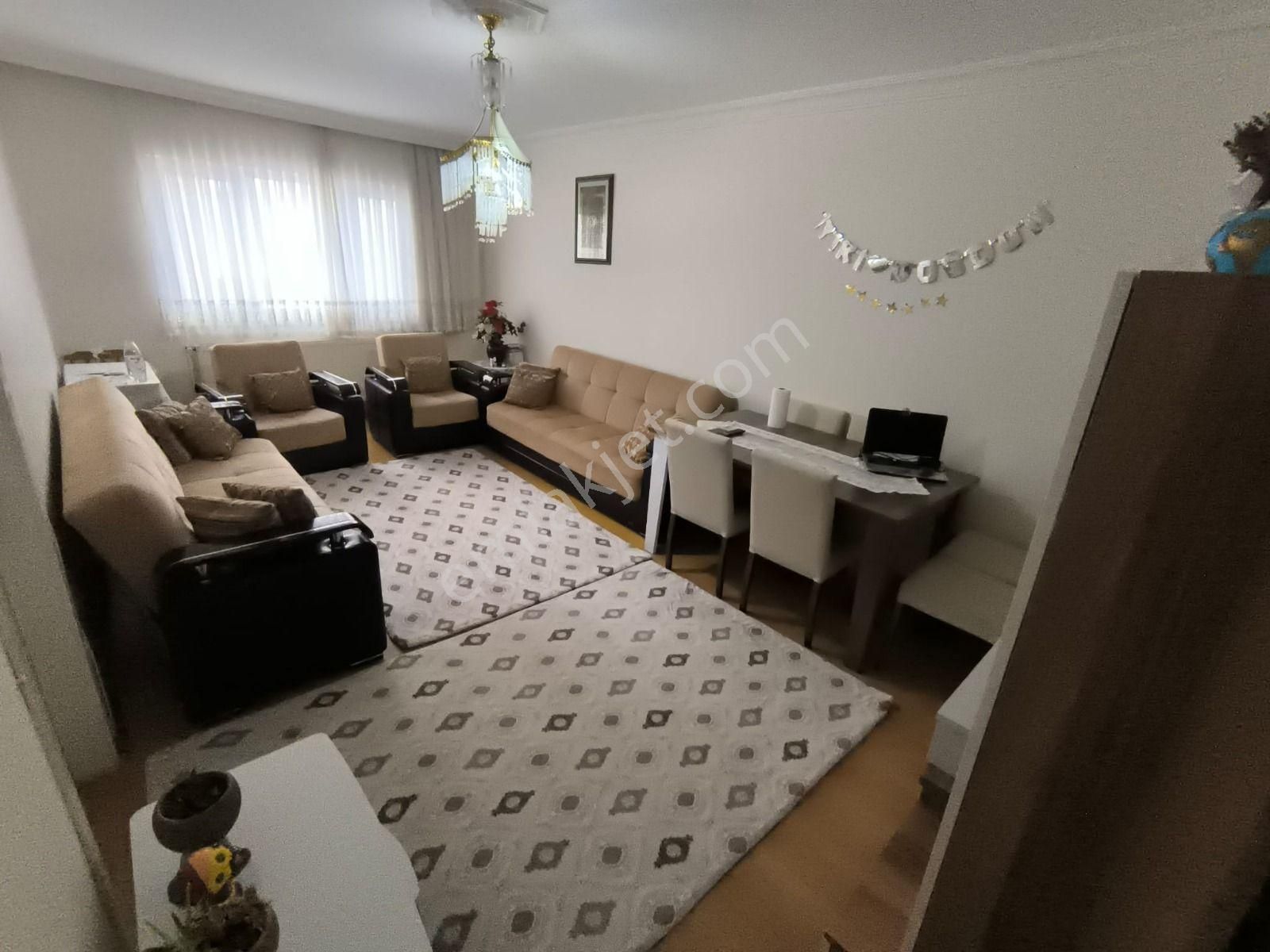 Koza Emlak'tan Atatürk Mahalesinde Ara Katta Güney - Ön Cephe De 3+1 Satılık Daireeee - Görsel 9