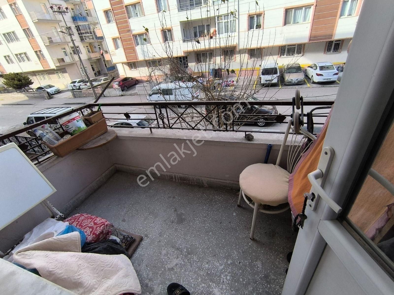 Koza Emlak'tan Atatürk Mahalesinde Ara Katta Güney - Ön Cephe De 3+1 Satılık Daireeee - Görsel 28