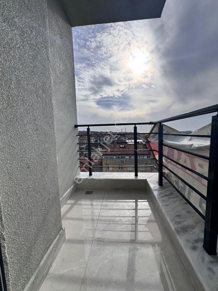 Next House'dan Cumhuriyet Mah. 3+2 Kiralık Güney Cephe Dubleks - Görsel 5