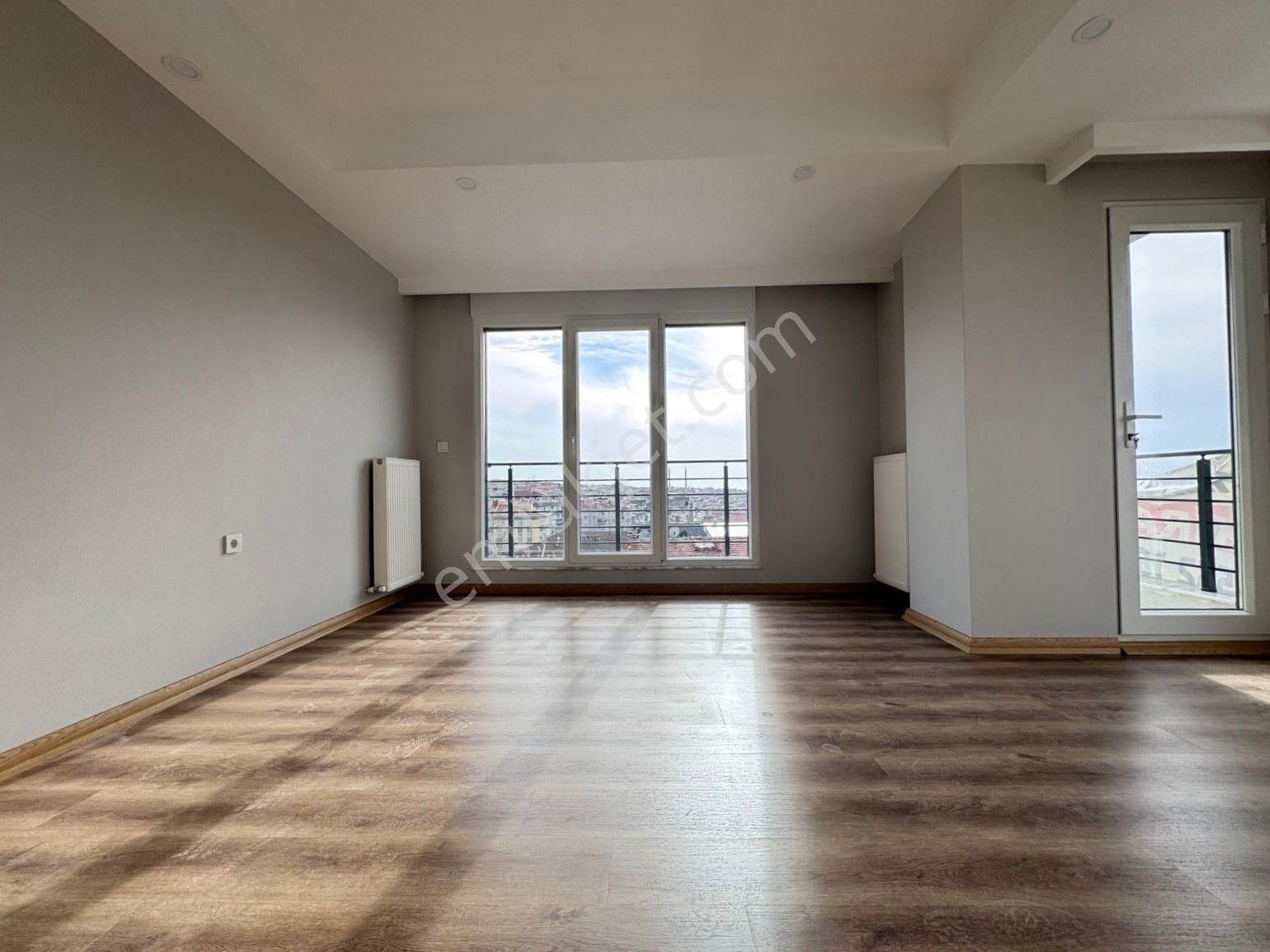 Next House'dan Cumhuriyet Mah. 3+2 Kiralık Güney Cephe Dubleks - Görsel 4