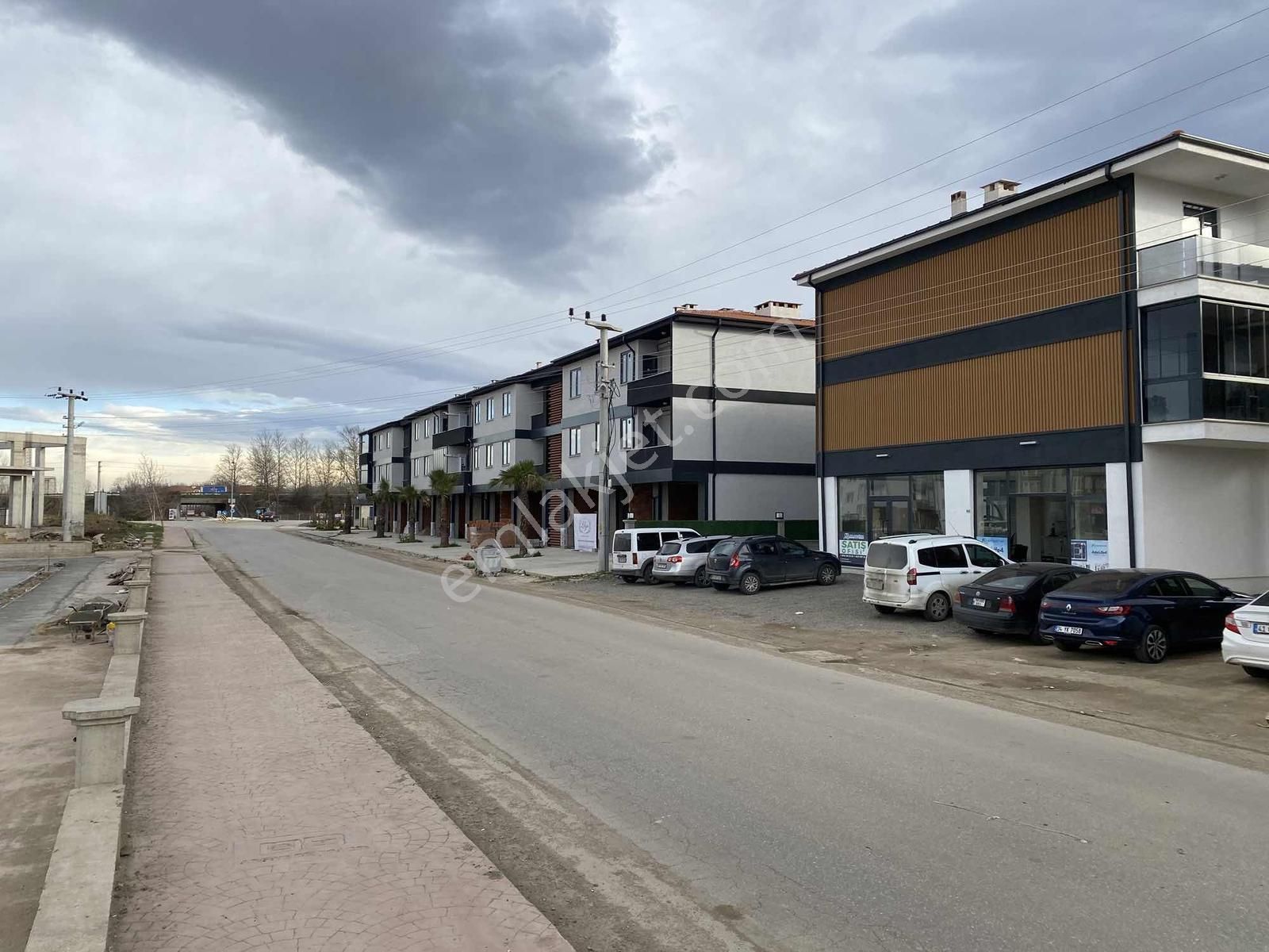 Ayhan Hepdiker Den Fatih Mah.200m2 +100m2 Açık Alanlı İşyeri - Görsel 11