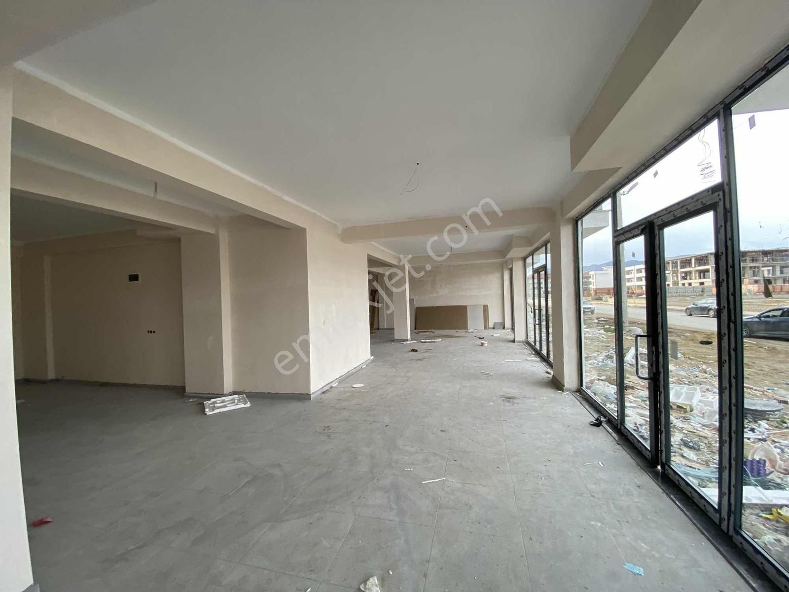 Ayhan Hepdiker Den Fatih Mah.200m2 +100m2 Açık Alanlı İşyeri - Görsel 13