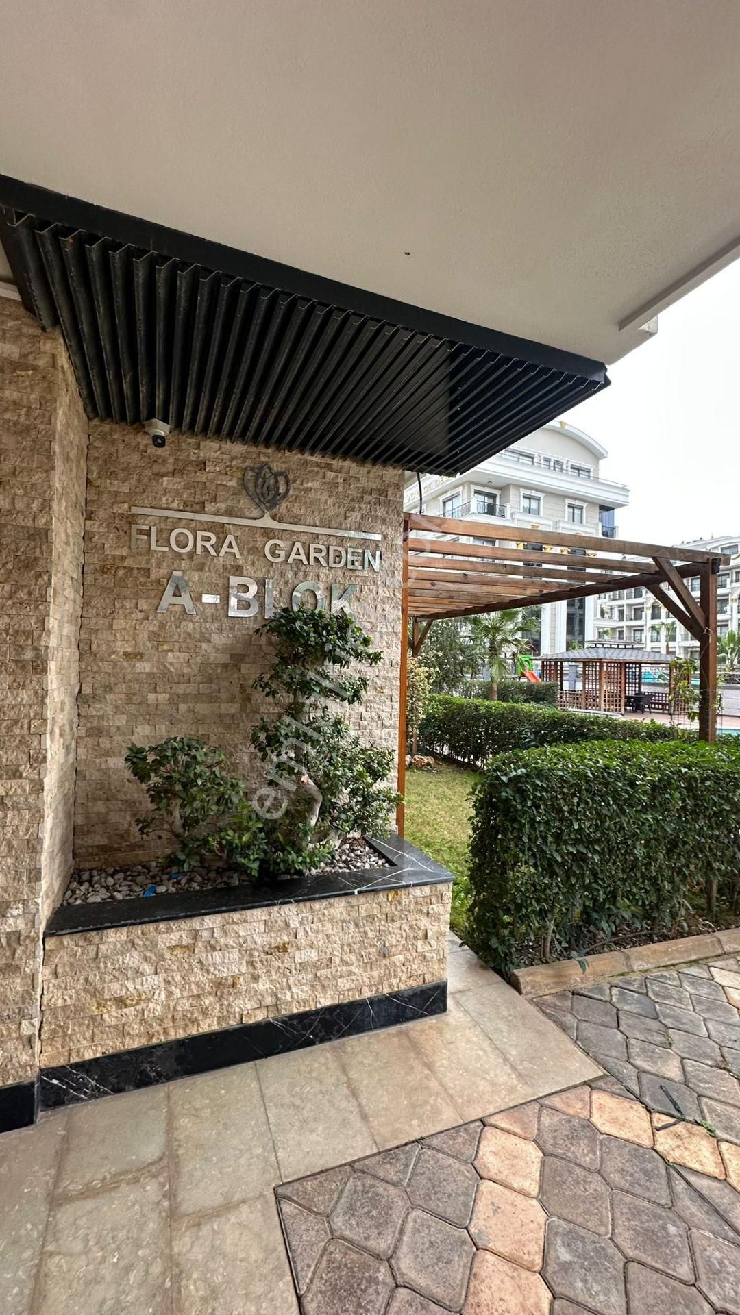 Alanya Oba Mah. | Flora Garden Havuz Manzaralı • Full Sosyal Tesisli • 1+1 Eşyalı Daire - Görsel 18