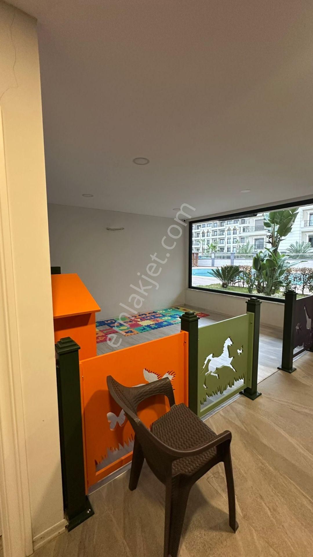 Alanya Oba Mah. | Flora Garden Havuz Manzaralı • Full Sosyal Tesisli • 1+1 Eşyalı Daire - Görsel 8