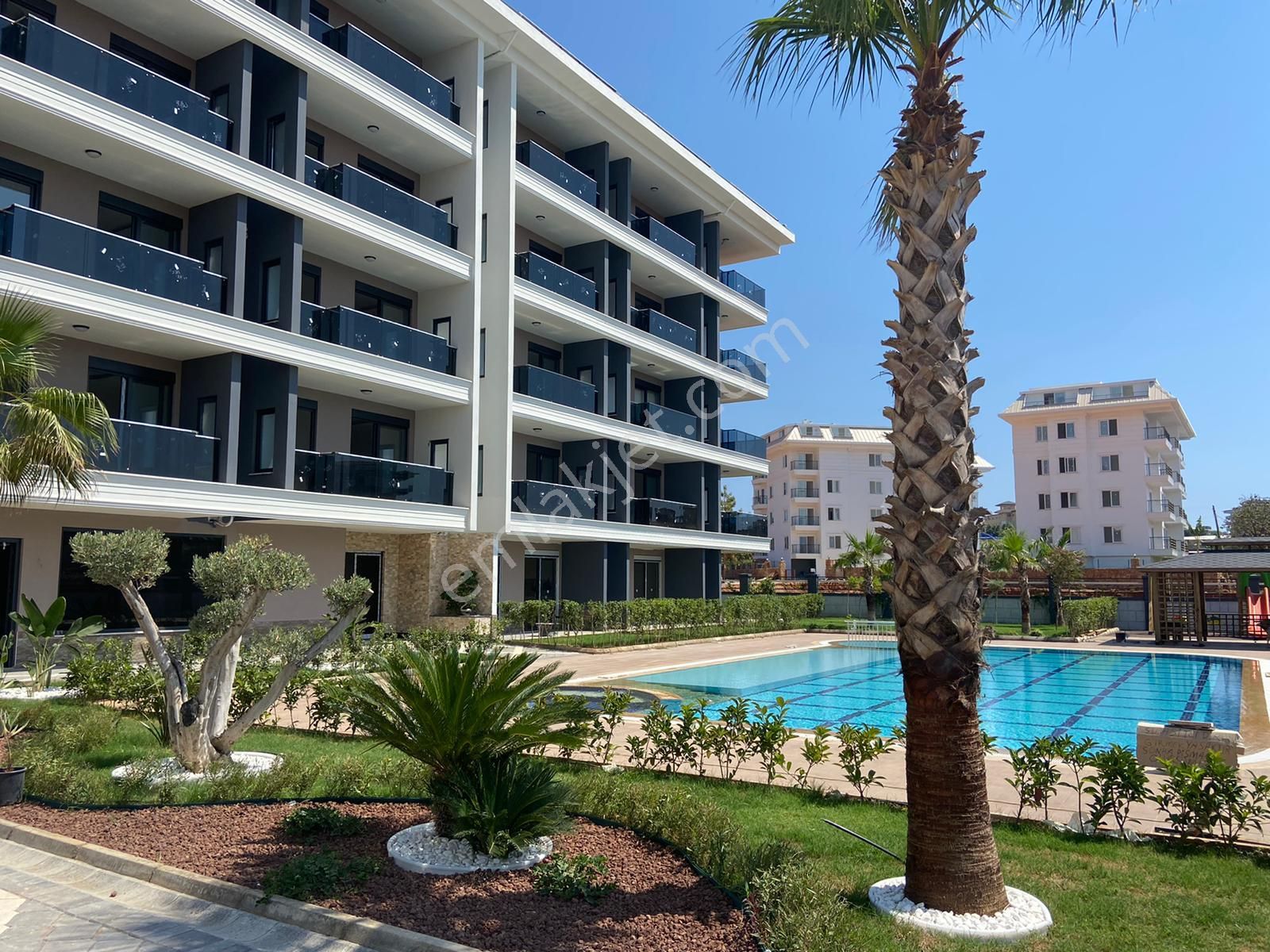 Alanya Oba Mah. | Flora Garden Havuz Manzaralı • Full Sosyal Tesisli • 1+1 Eşyalı Daire - Görsel 5