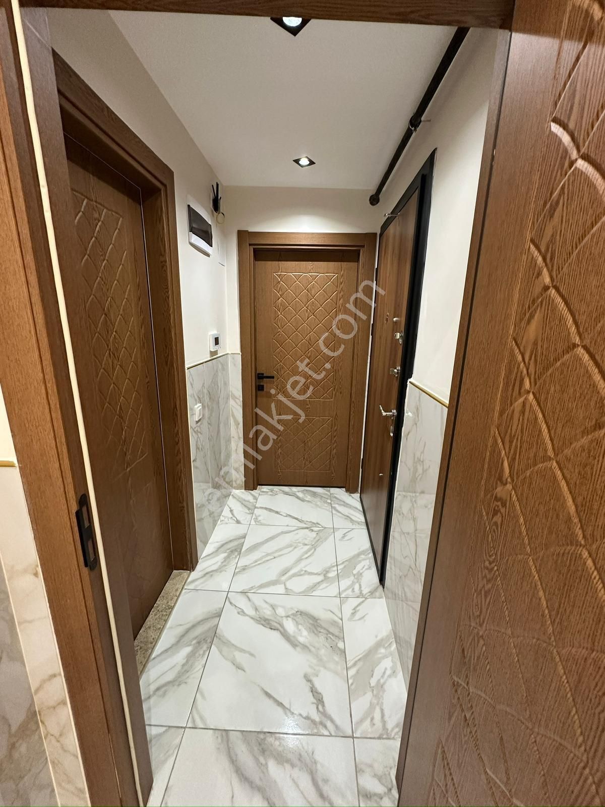 Kiralık Eşyalı 2+1 Daire - Görsel 16