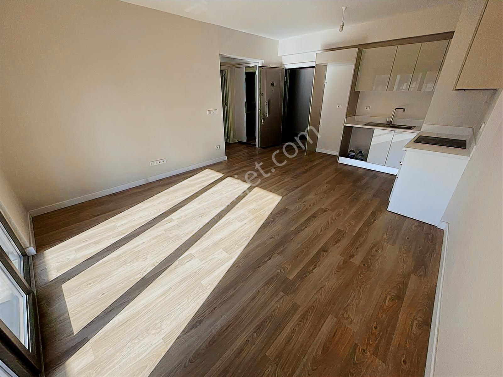 Sur Yapı Antalya' Satılık 1+1 72m2 Daire Site İçine Bakan - Görsel 4