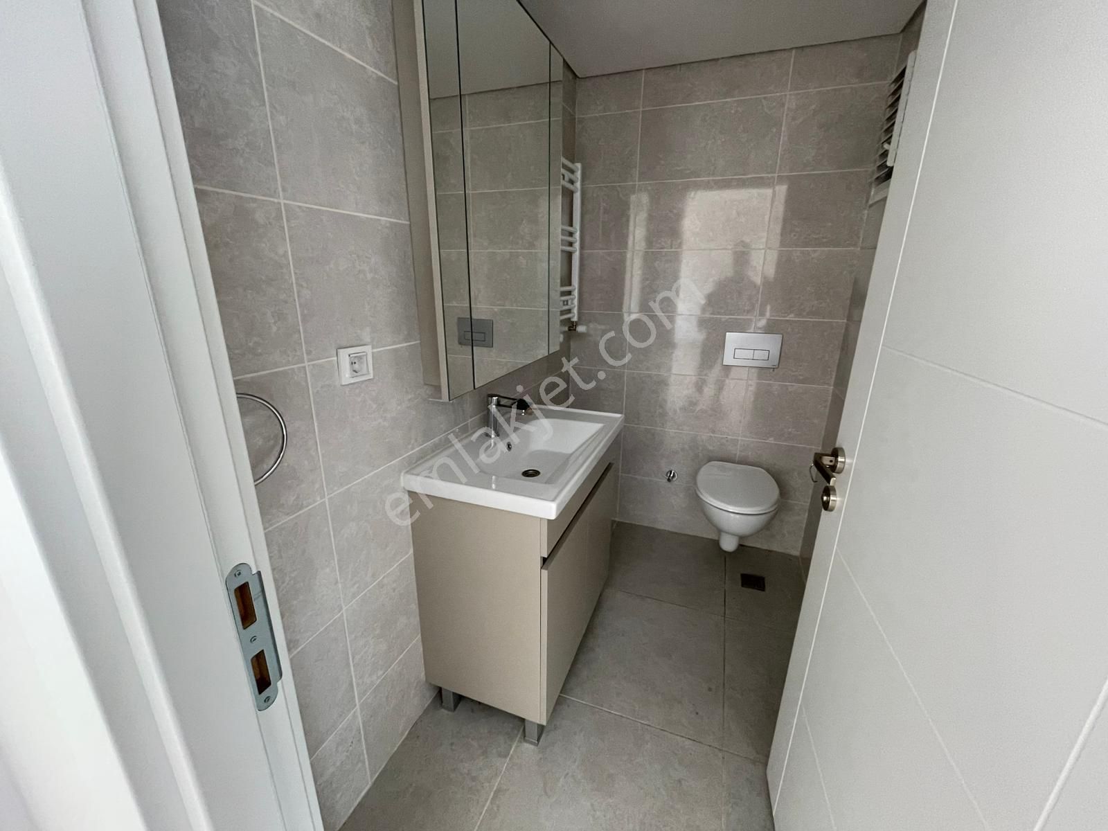Sur Yapı Antalya' Satılık 1+1 72m2 Daire Site İçine Bakan - Görsel 7