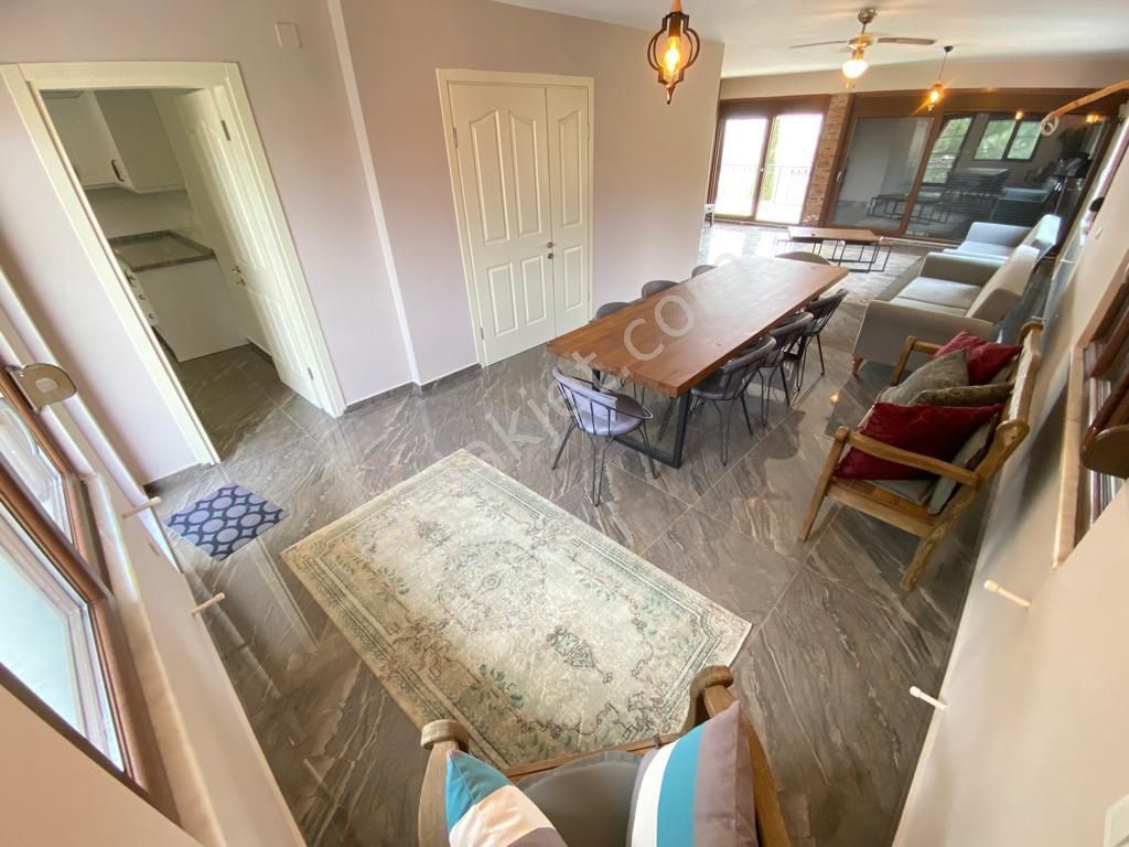 ꧁akçay Ay Emlak'tan꧂çamlıbel'de Deniz Ve Dağ Manzaralı Havuzlu Satılık 6+1 Tam Bağımsız Taş Villa - Görsel 10