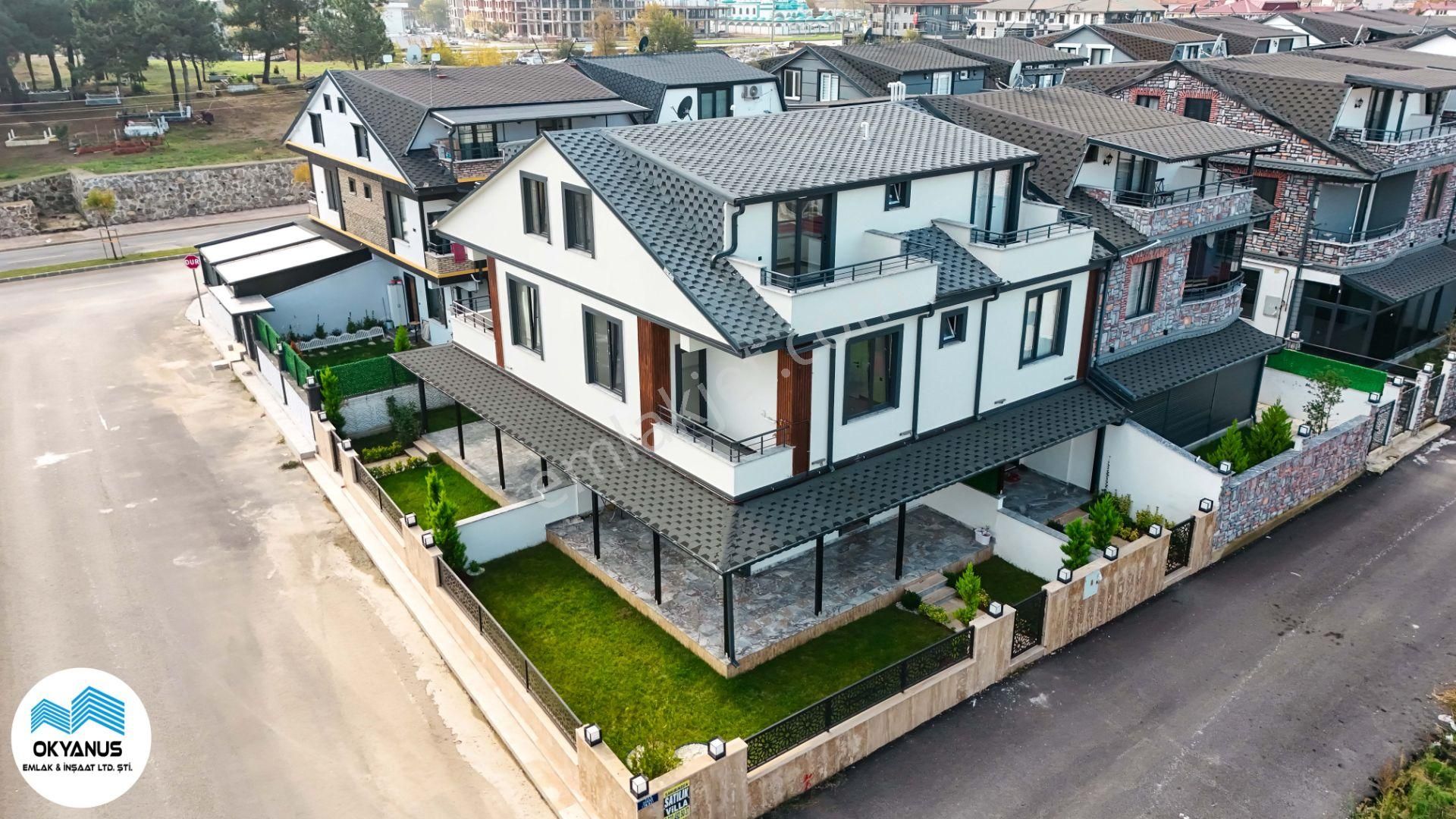 Kocaali’de Satılık 3+1 Müstakil Geniş Bahçeli Villa