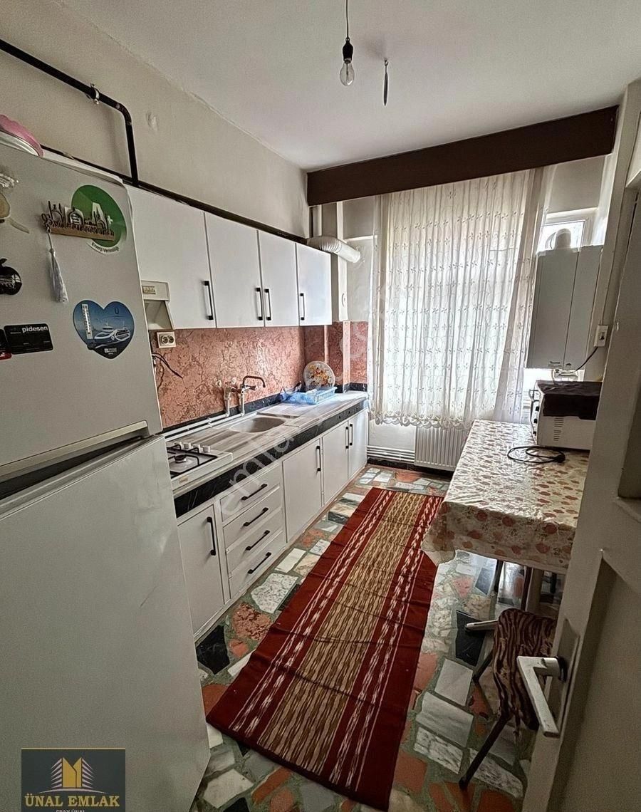 Ünal Emlak'tan Bandırma Pazartesi Pazarı İçerisinde,2+1 Kombili-eşyalı Daire - Görsel 7