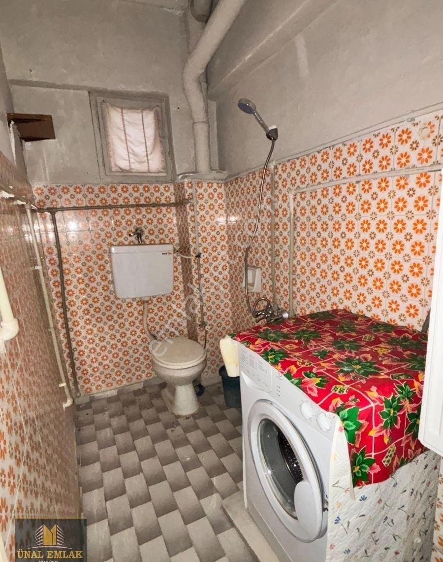 Ünal Emlak'tan Bandırma Pazartesi Pazarı İçerisinde,2+1 Kombili-eşyalı Daire - Görsel 3