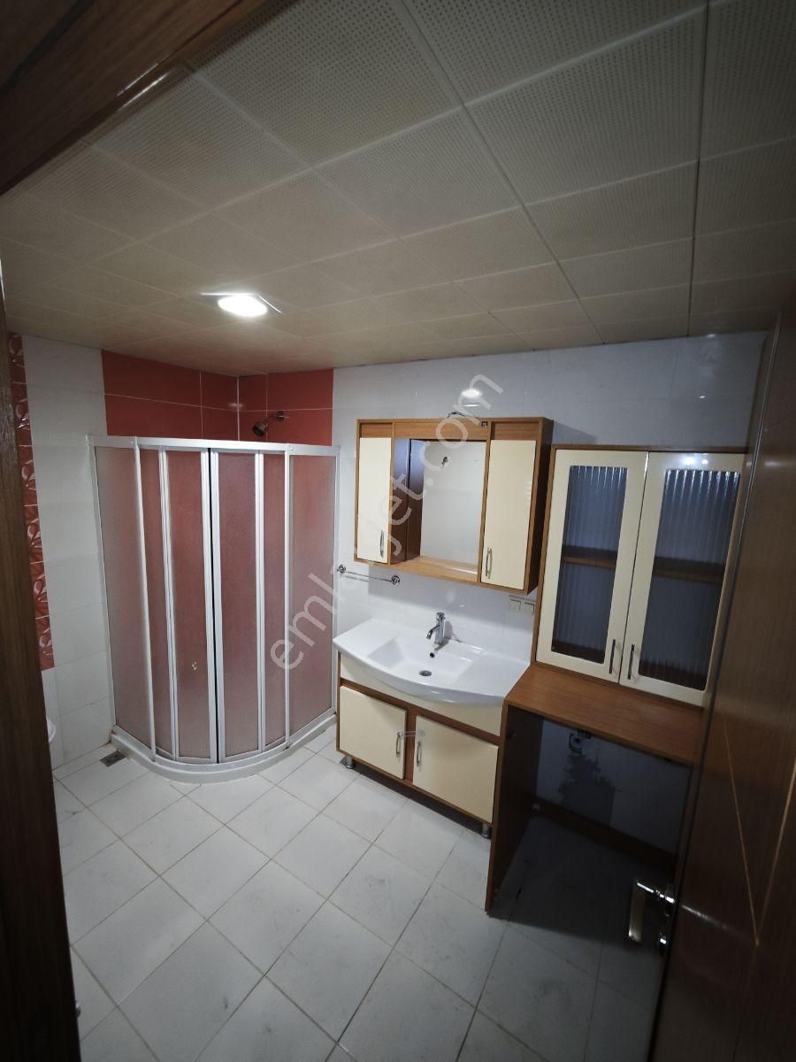 Binevler Sitesinde Güvenlikli Kiralık Daire - Görsel 18