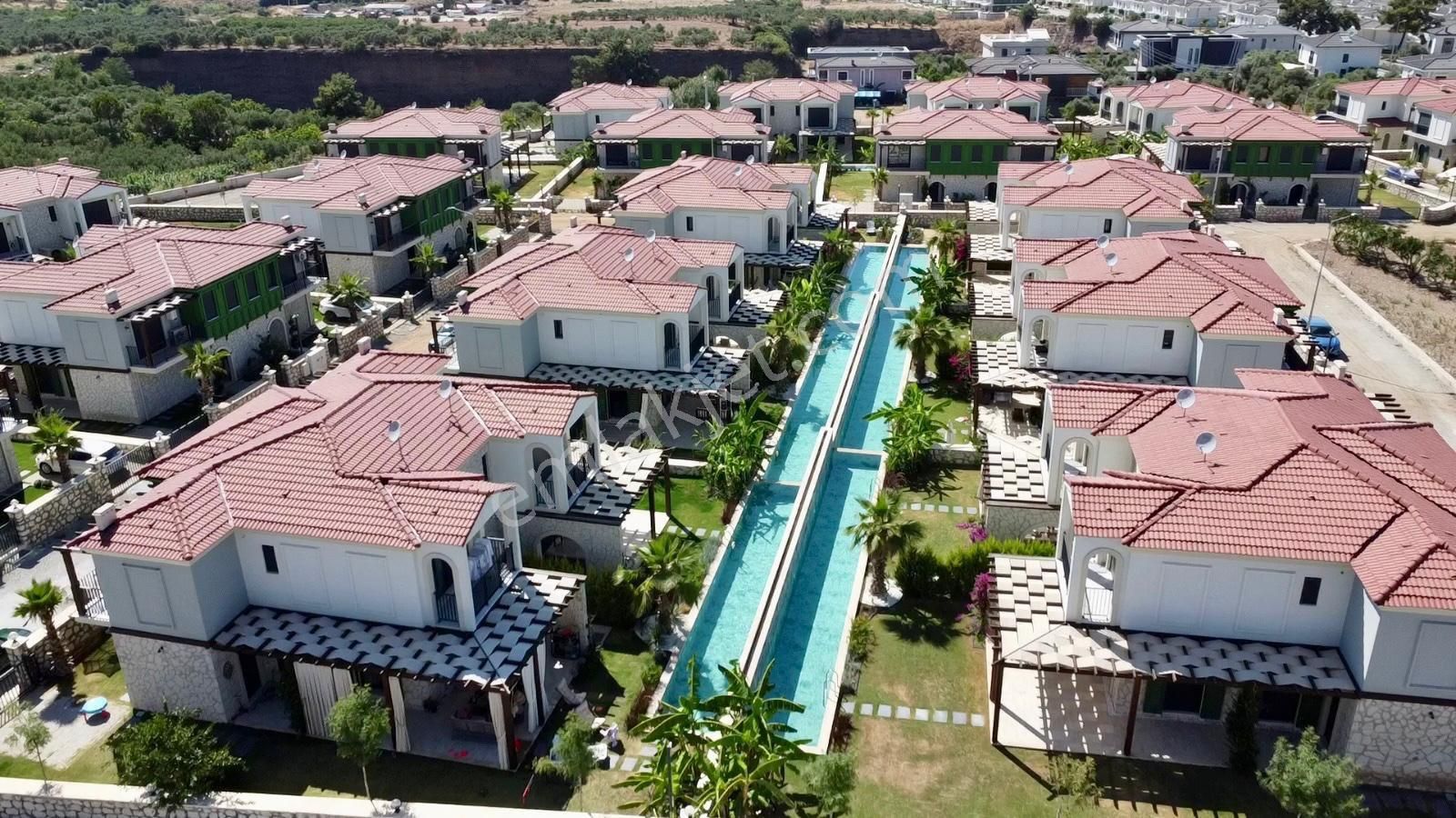 Kuşadası Davutlar Termalde Satılık 3+1 Villa - Görsel 8