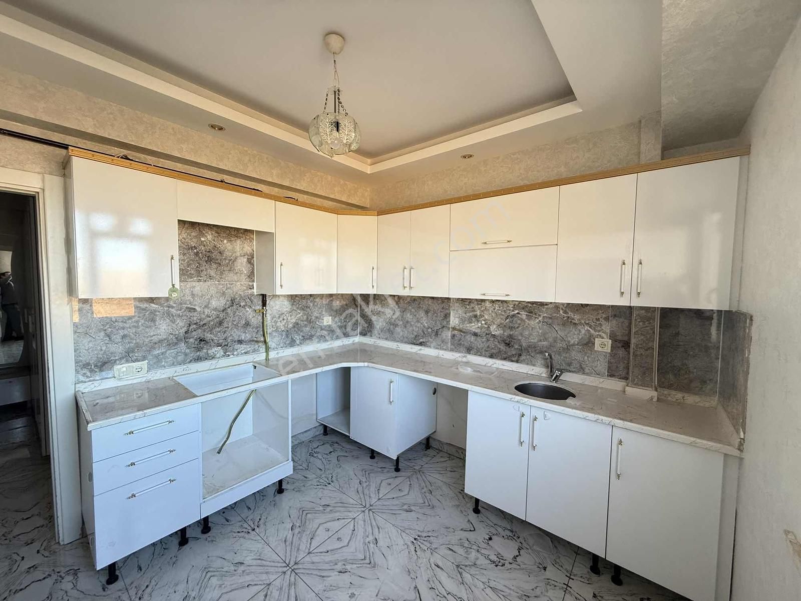 Mesire Alanında Kiralık Uygun 2+1 - Görsel 16