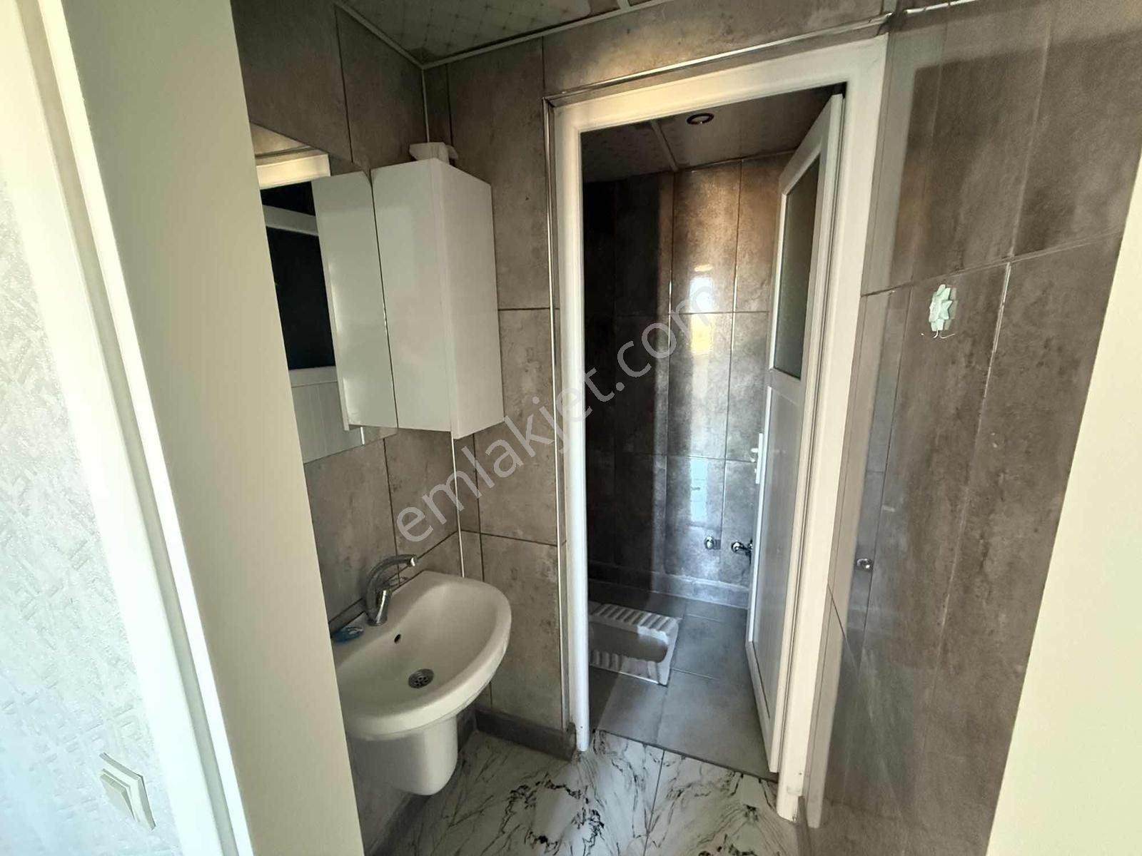 Mesire Alanında Kiralık Uygun 2+1 - Görsel 20