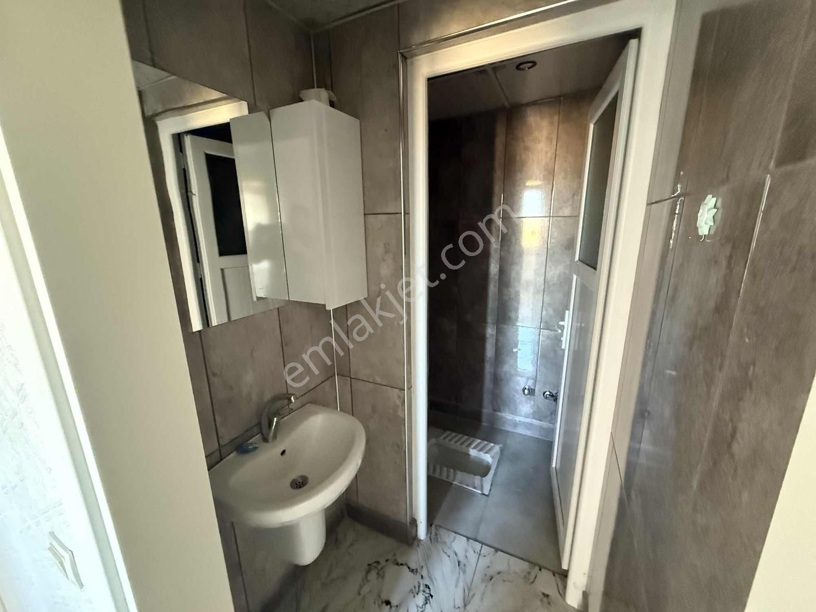 Mesire Alanında Kiralık Uygun 2+1 - Görsel 30