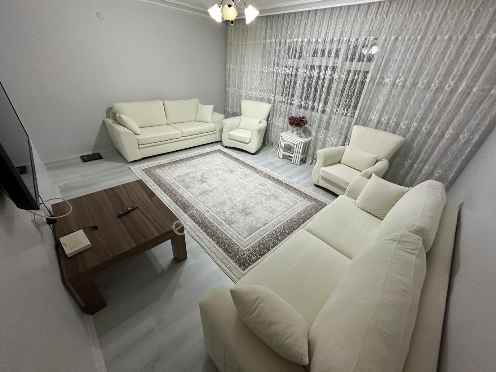 Hayal^den Malazgirt Mh^de Ara Katta Ön Cp. Geniş Full Yapılı Asansörlü 3+1 Daire - Görsel 8