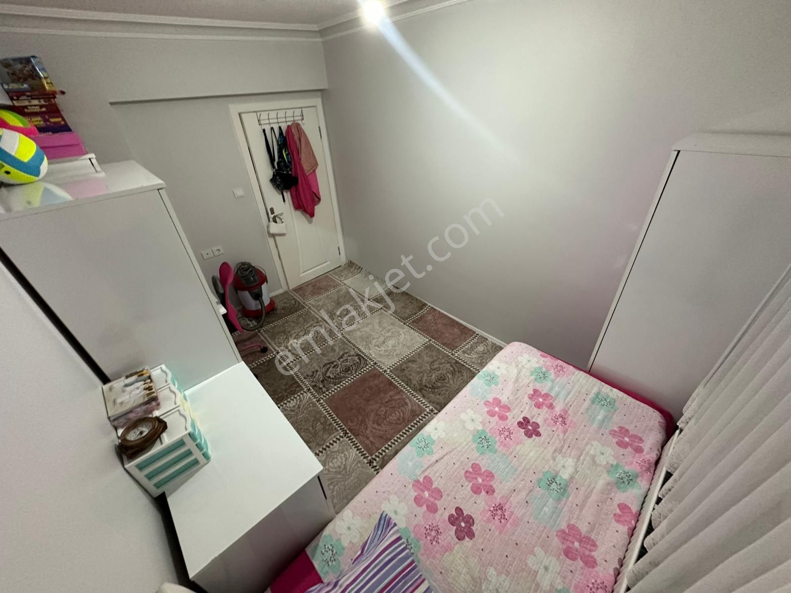 Hayal^den Malazgirt Mh^de Ara Katta Ön Cp. Geniş Full Yapılı Asansörlü 3+1 Daire - Görsel 19