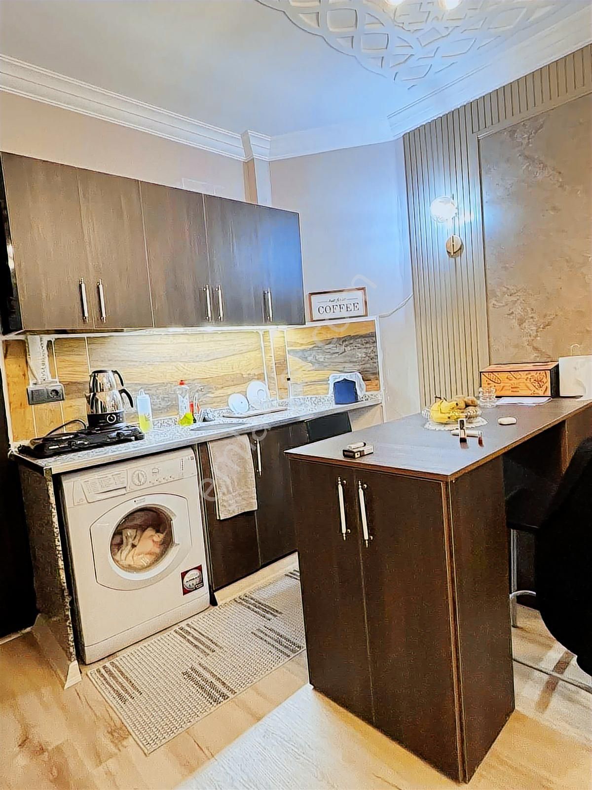 Uzaydan Binevlerde Acil Satılık Lüks Uyğun 1+1 Daire - Görsel 9