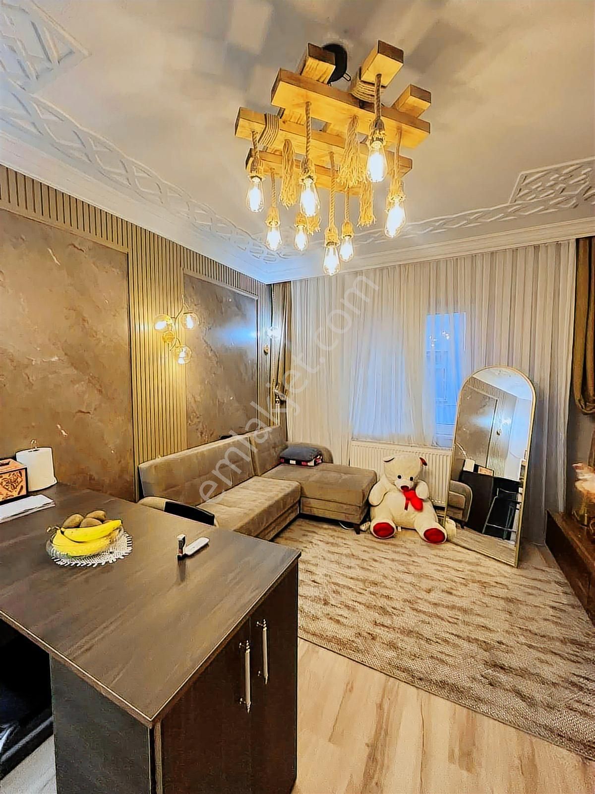 Uzaydan Binevlerde Acil Satılık Lüks Uyğun 1+1 Daire - Görsel 11