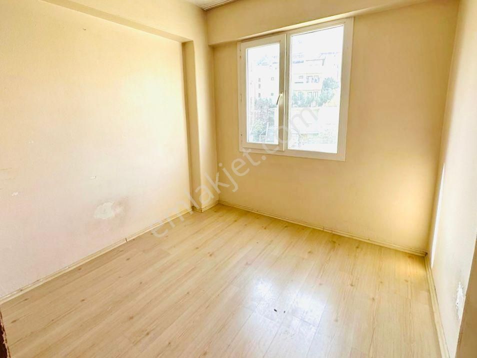 7 Eylül Taksi Yakını Geniş Site İçi Kapalı Mutfak 2+1daire Satılık - Görsel 6